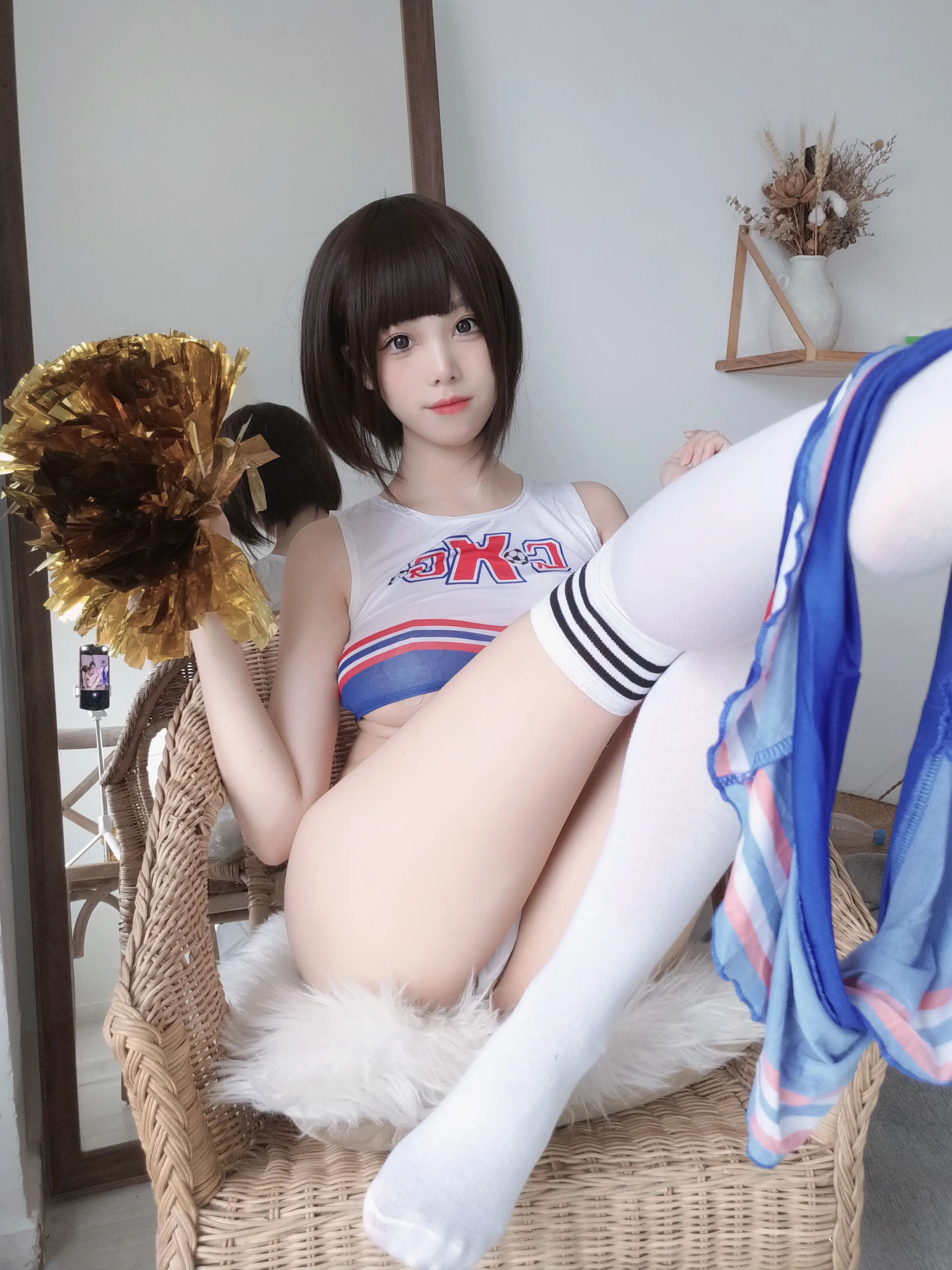 蜜汁猫裘 足球宝贝 [37P]