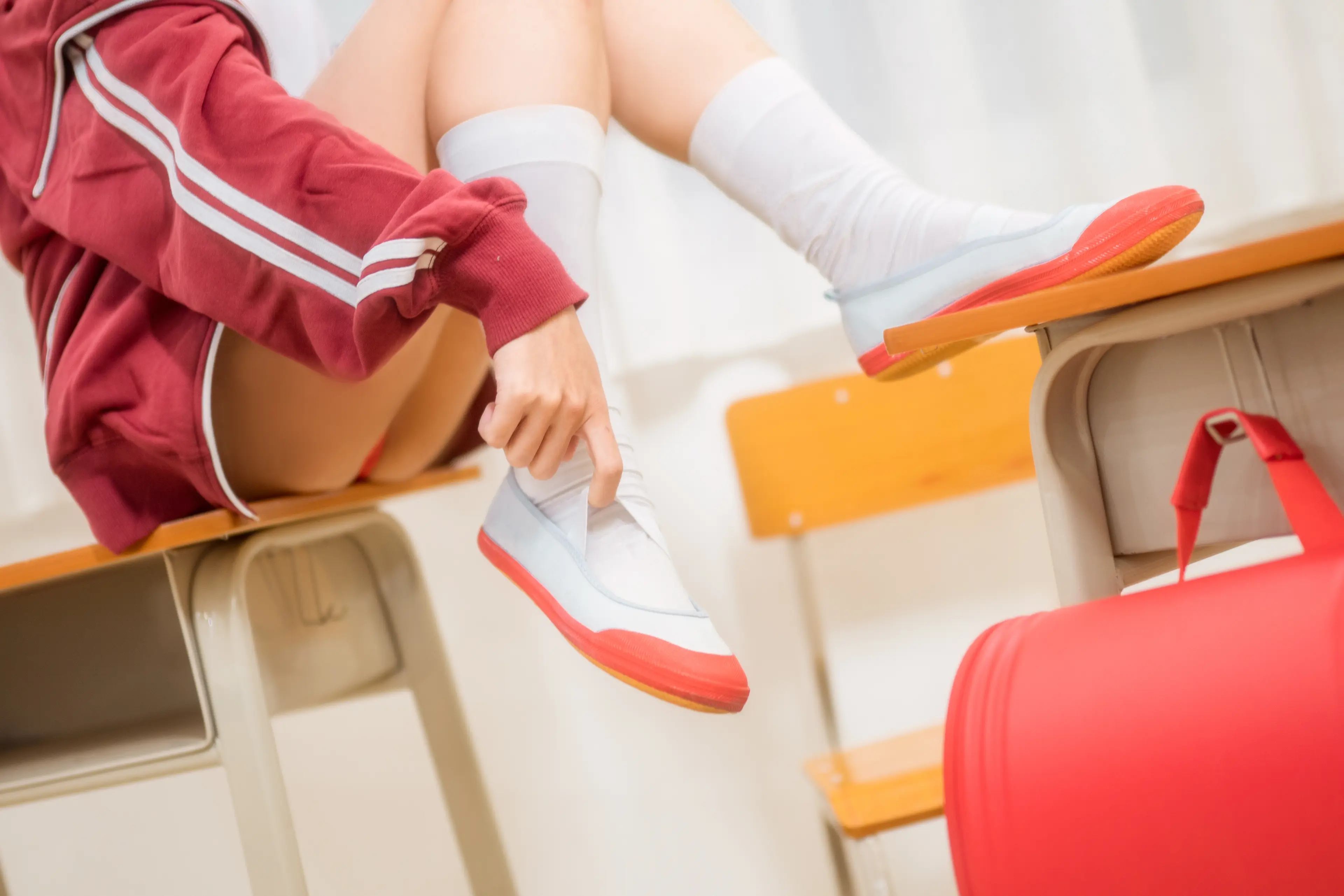 蠢沫沫 体操服红 [45P]