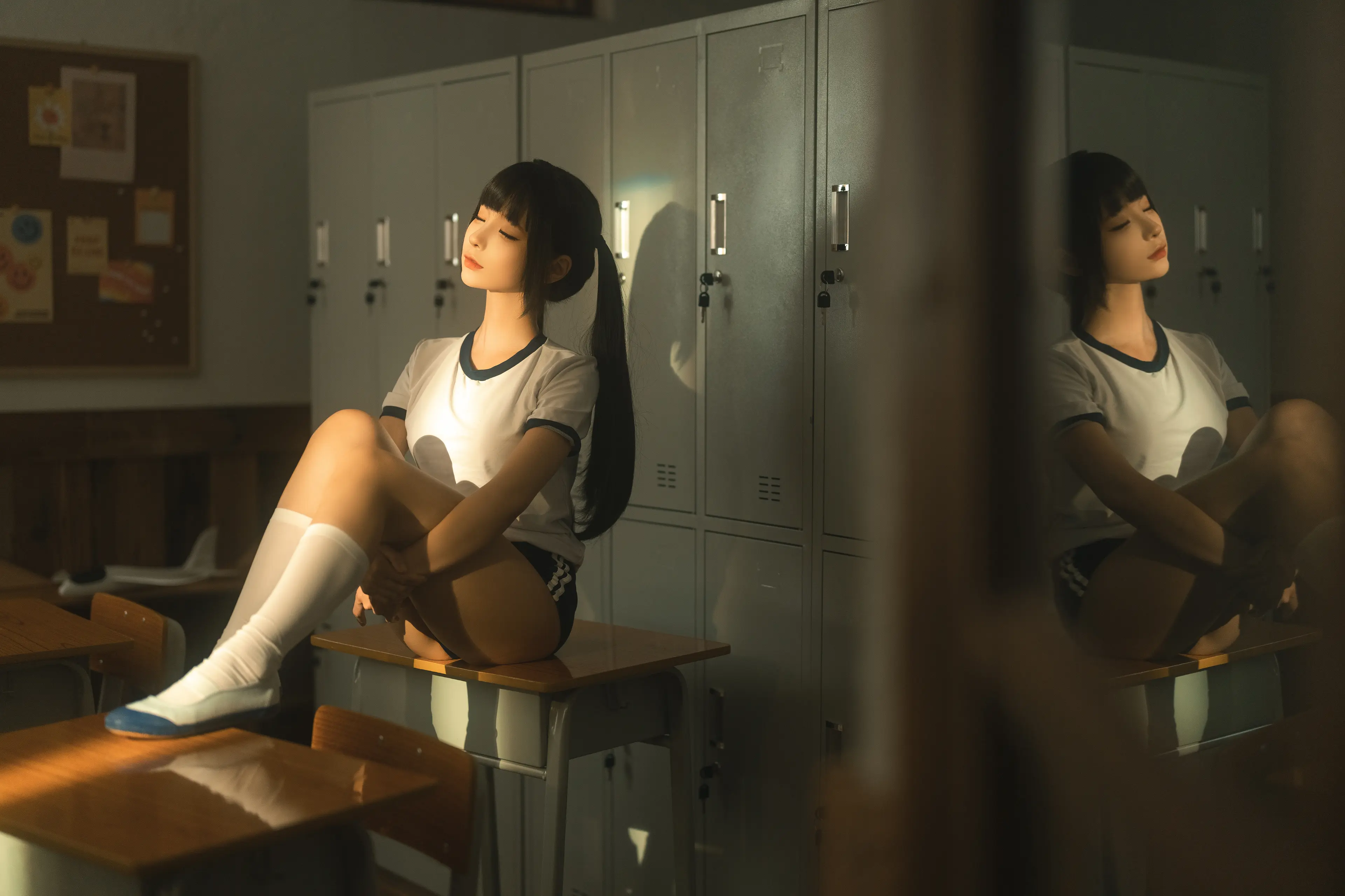 蠢沫沫 午后课间[ [33P]