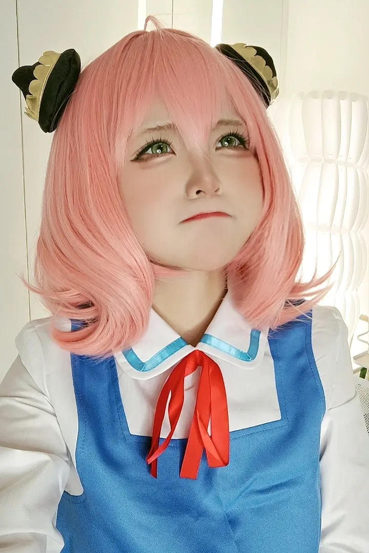 蠢沫沫 四套自拍 [28P]