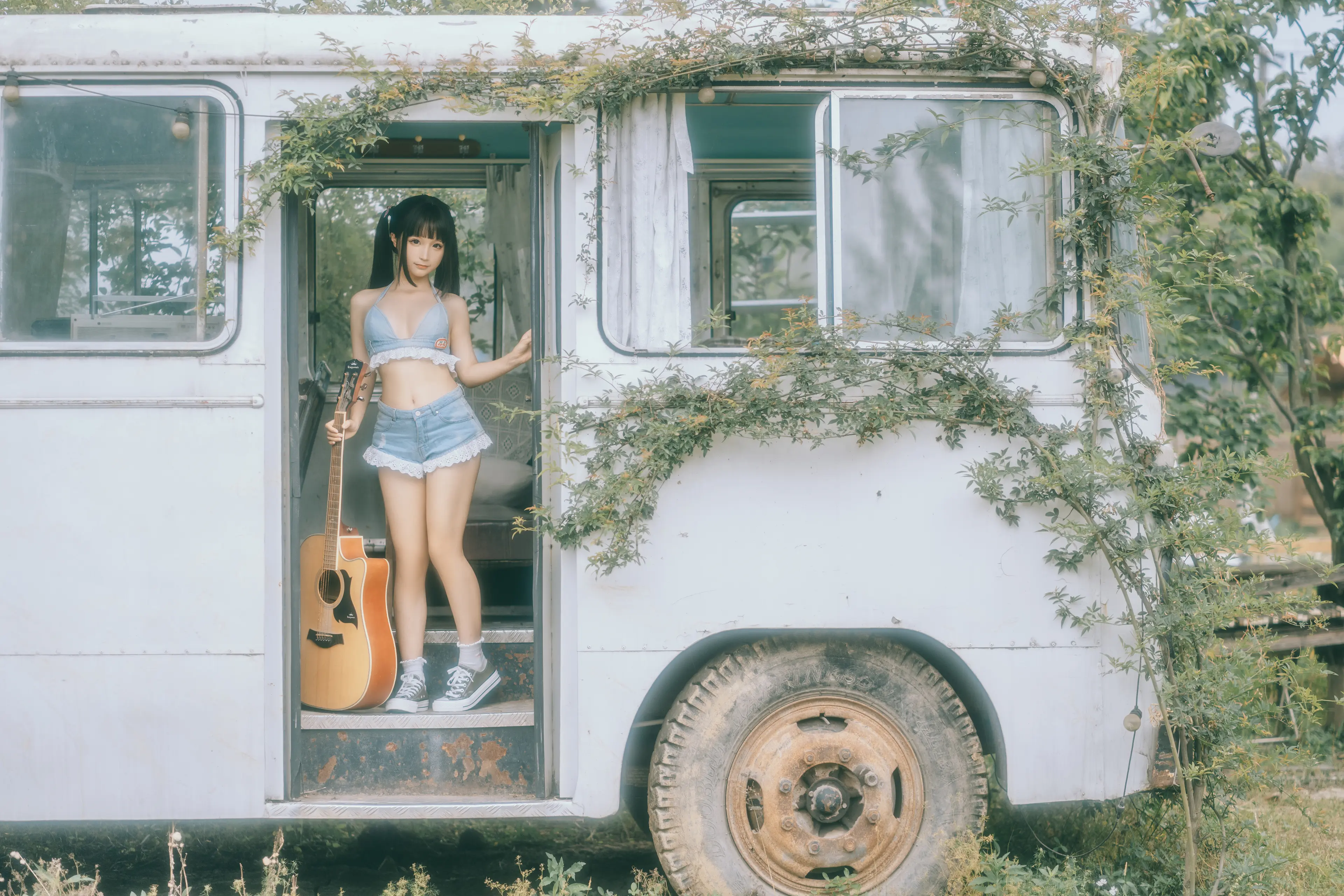 蠢沫沫 大巴车 [130P]