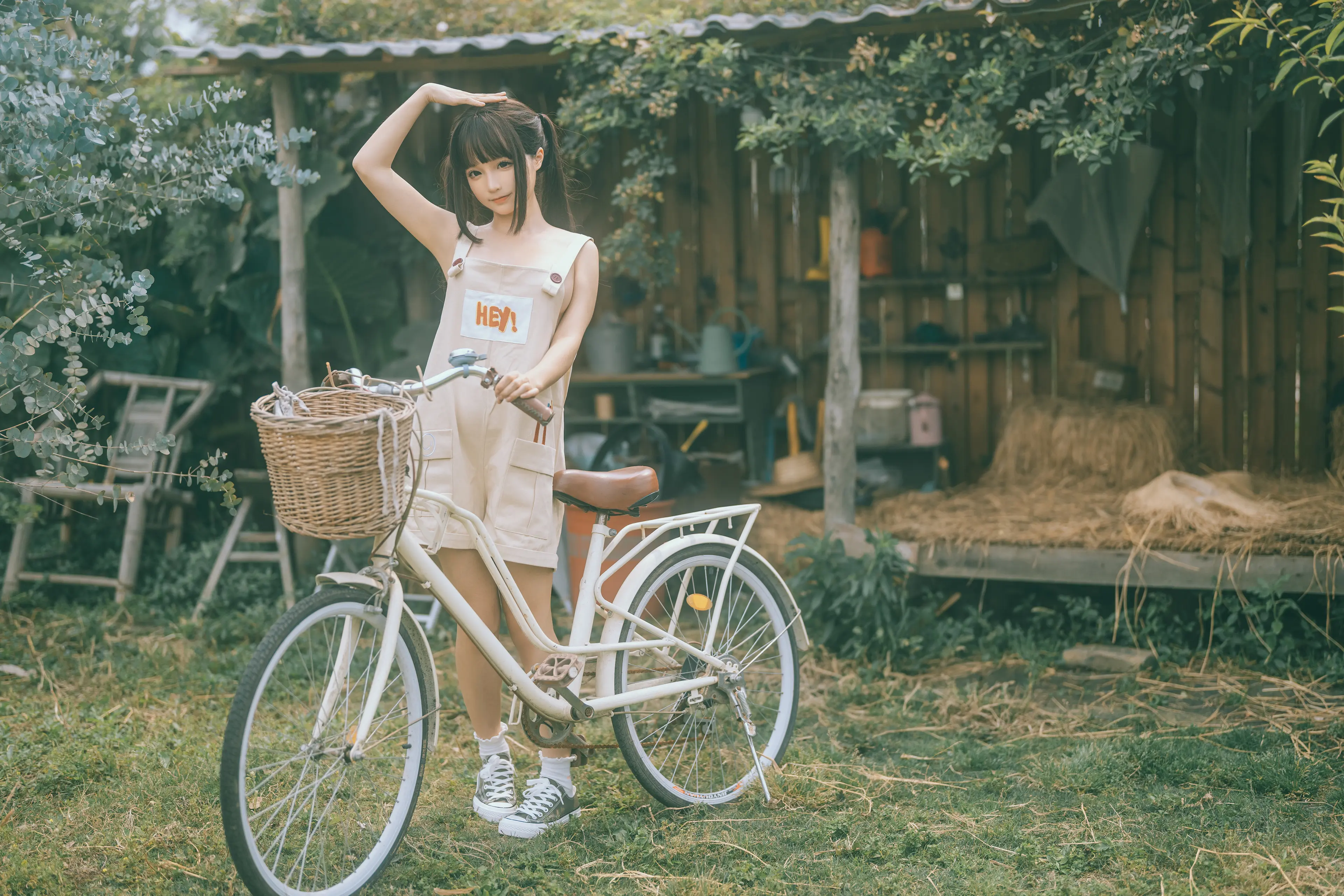 蠢沫沫 大巴车 [130P]