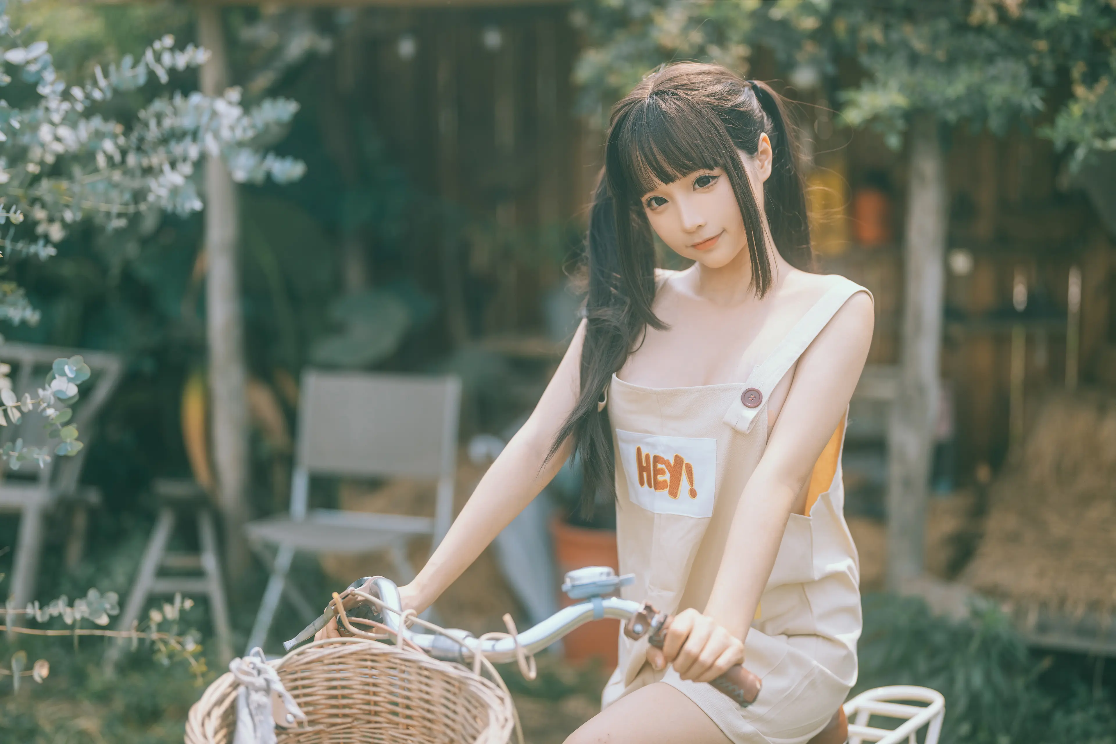 蠢沫沫 大巴车 [130P]