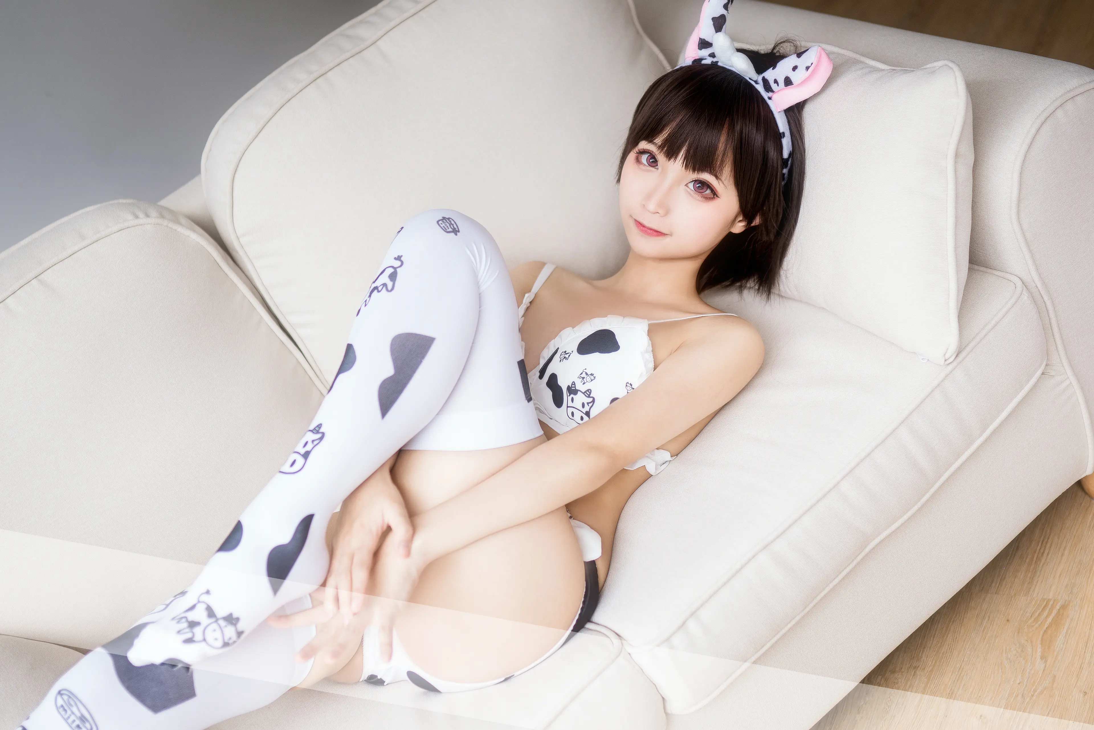 蠢沫沫 奶牛比基尼 [50P]