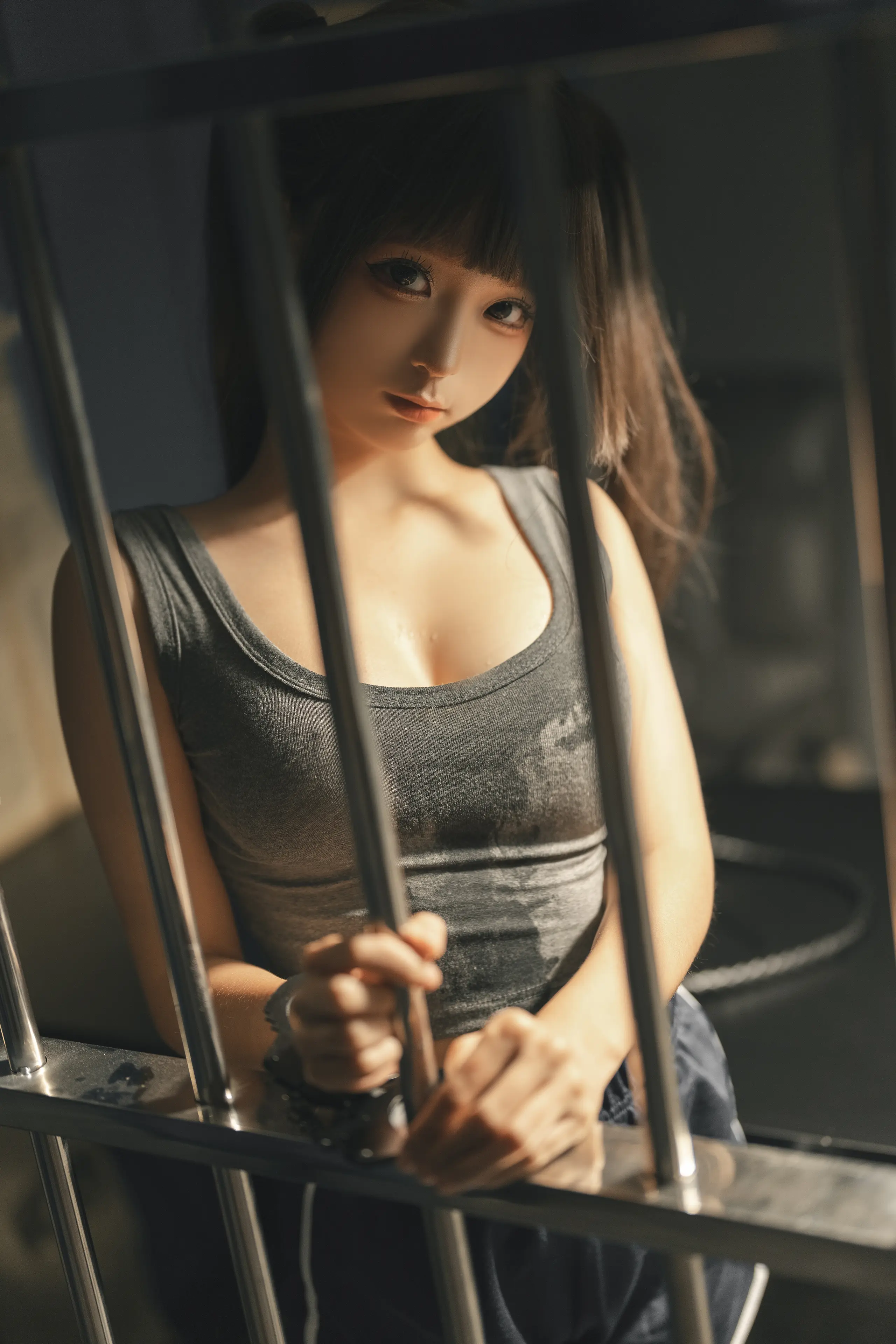 蠢沫沫 审讯 [140P]