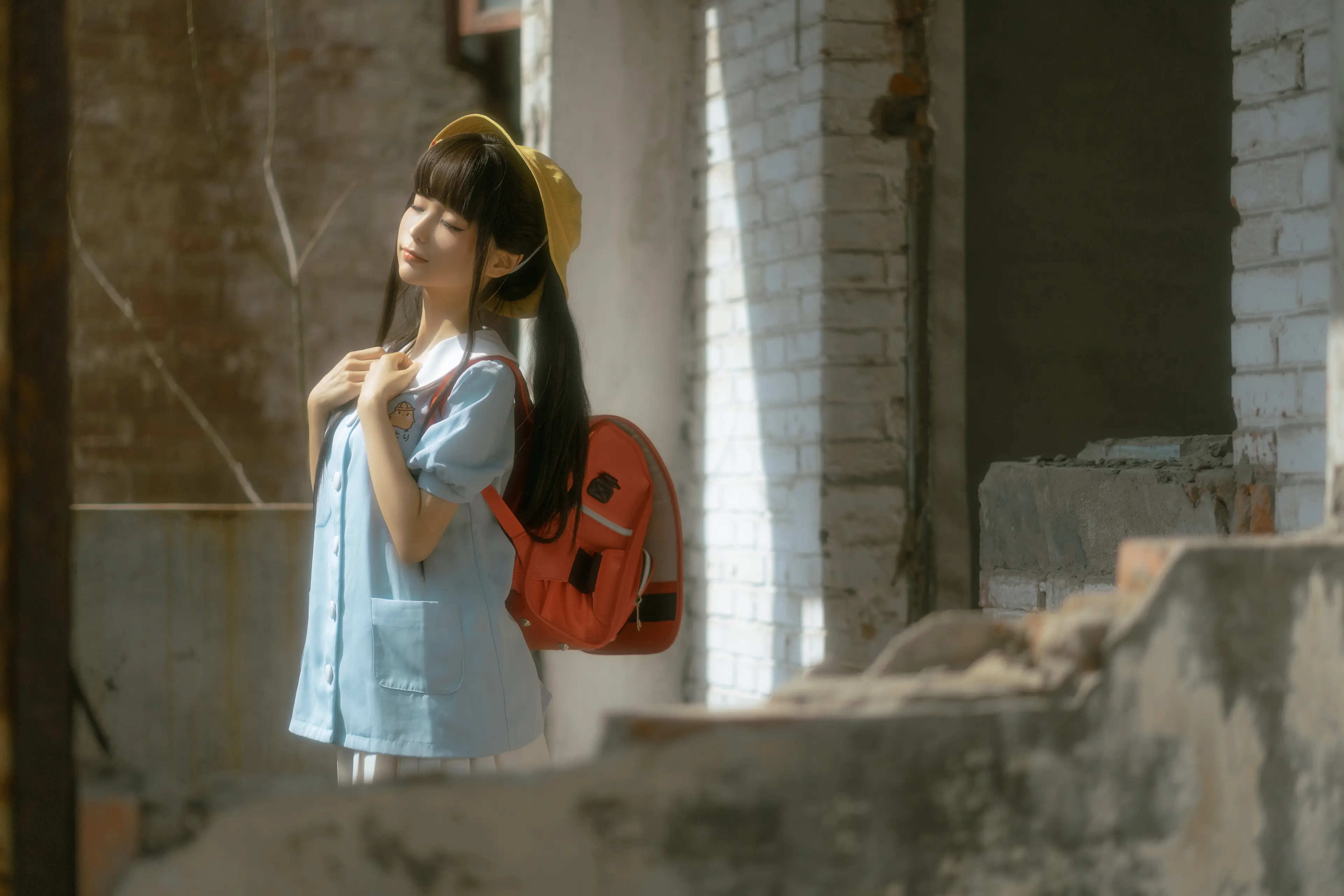 蠢沫沫 小黄帽 绅士版 [156P]