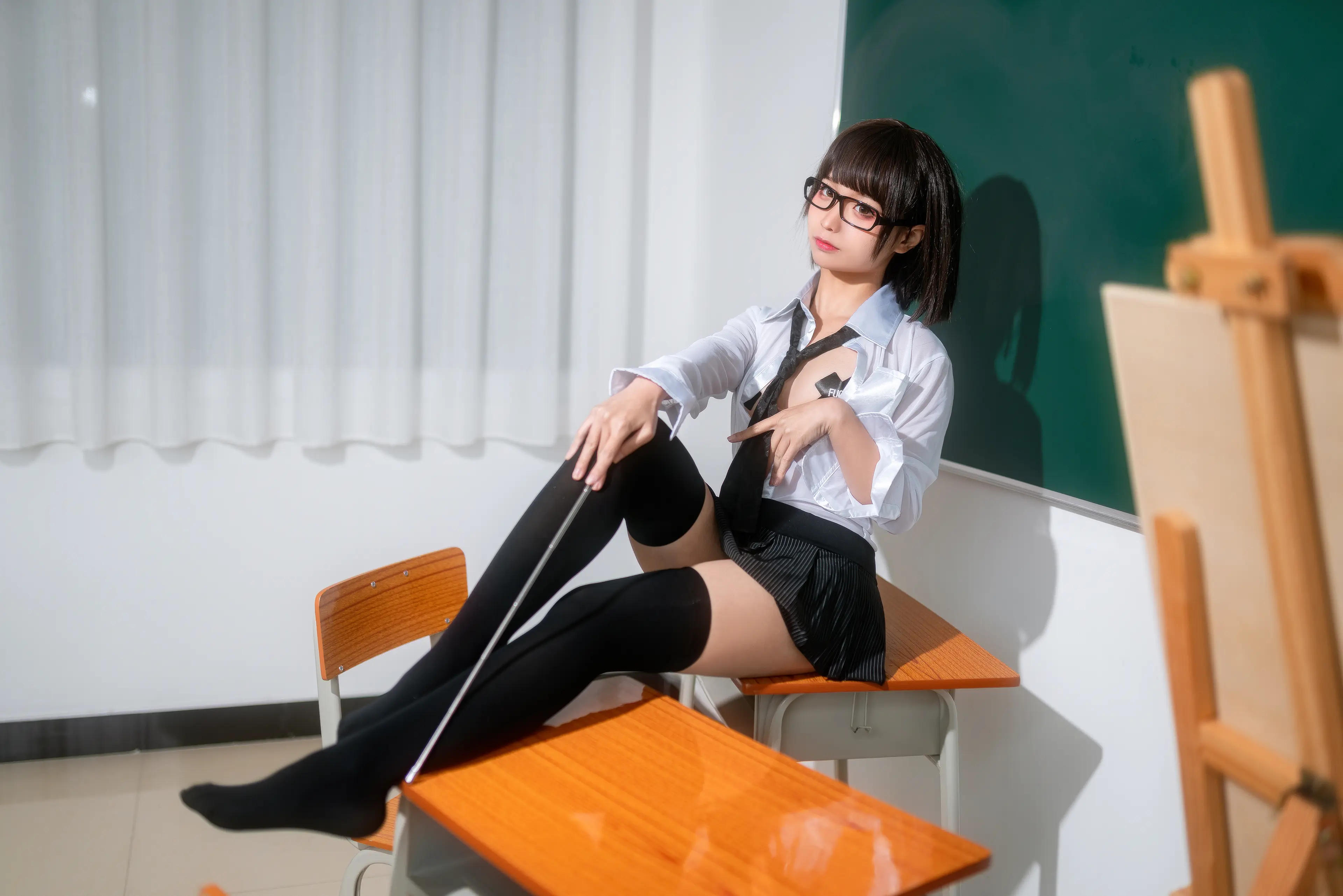 蠢沫沫 教师 [26P]