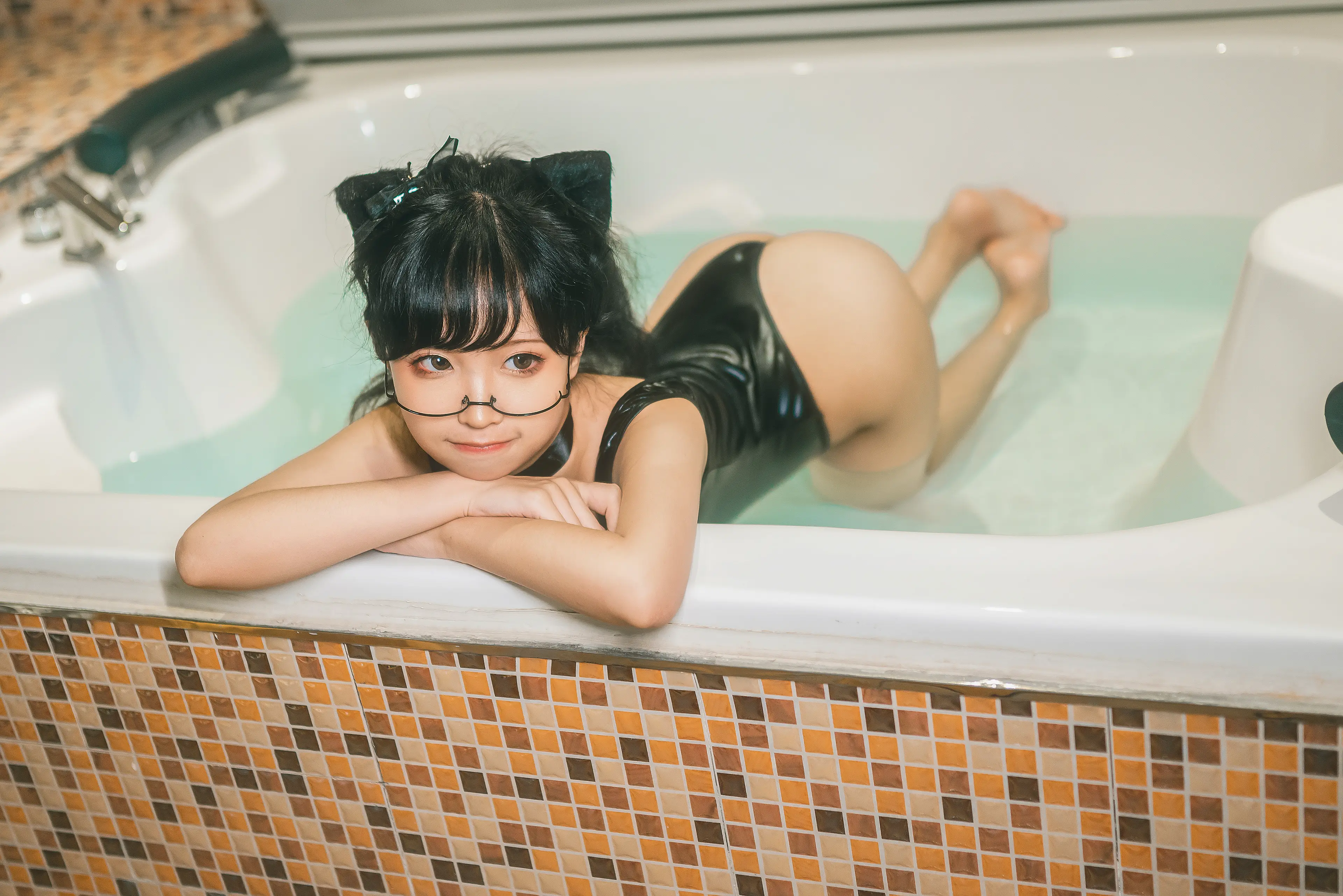 蠢沫沫 死库水 [42P]