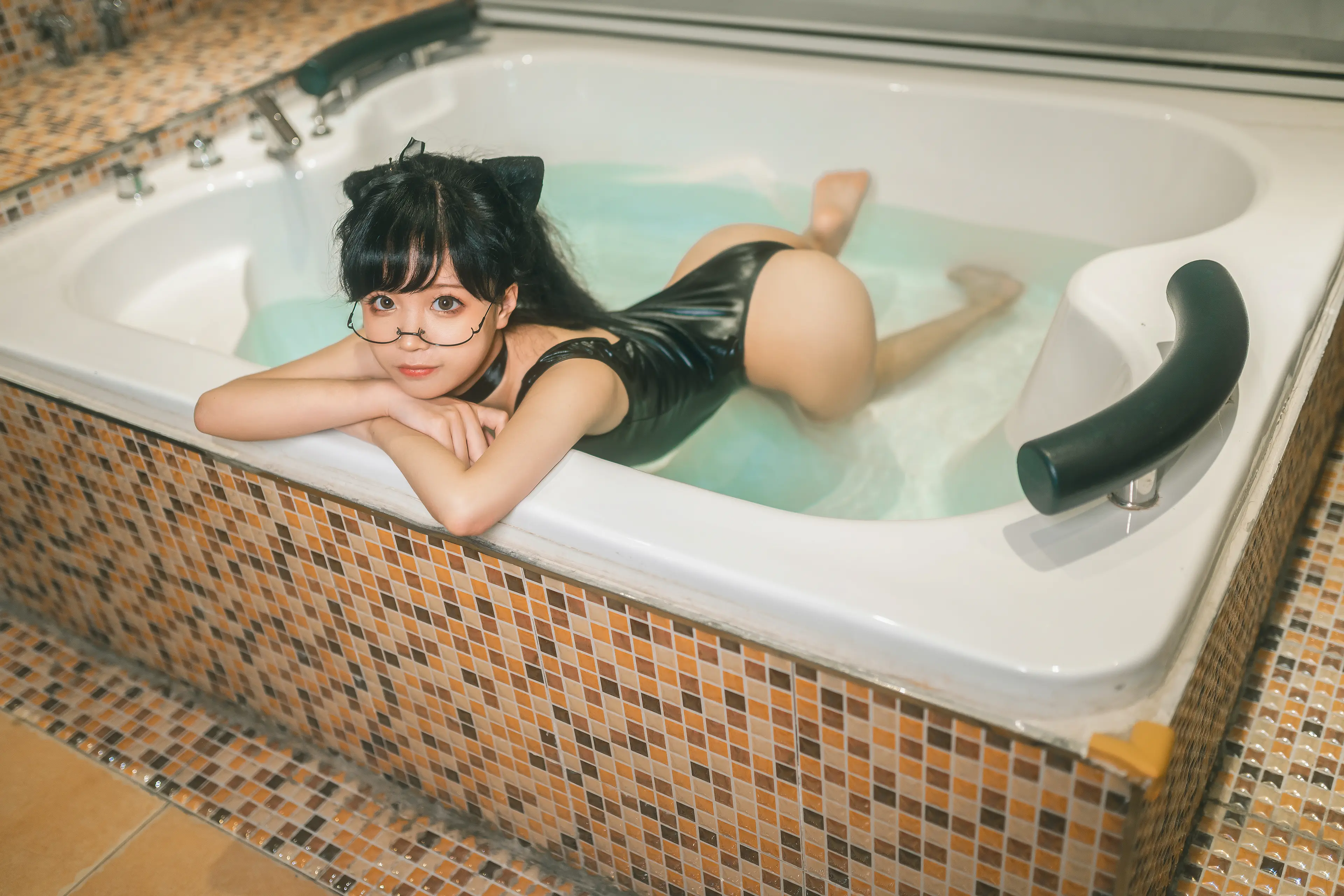 蠢沫沫 死库水 [42P]