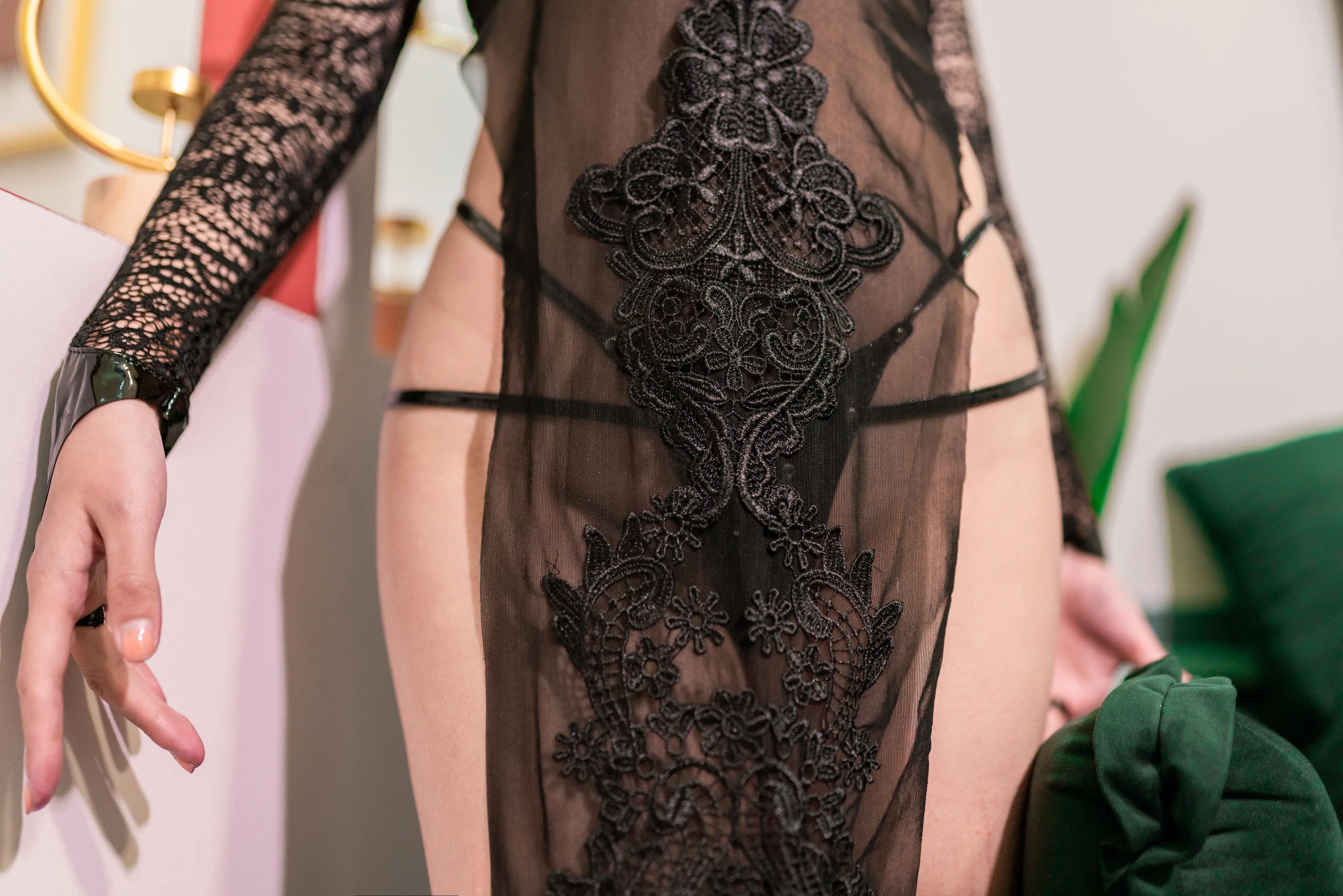 蠢沫沫 沫沫真爱版 歪萌黑旗袍 [40P]