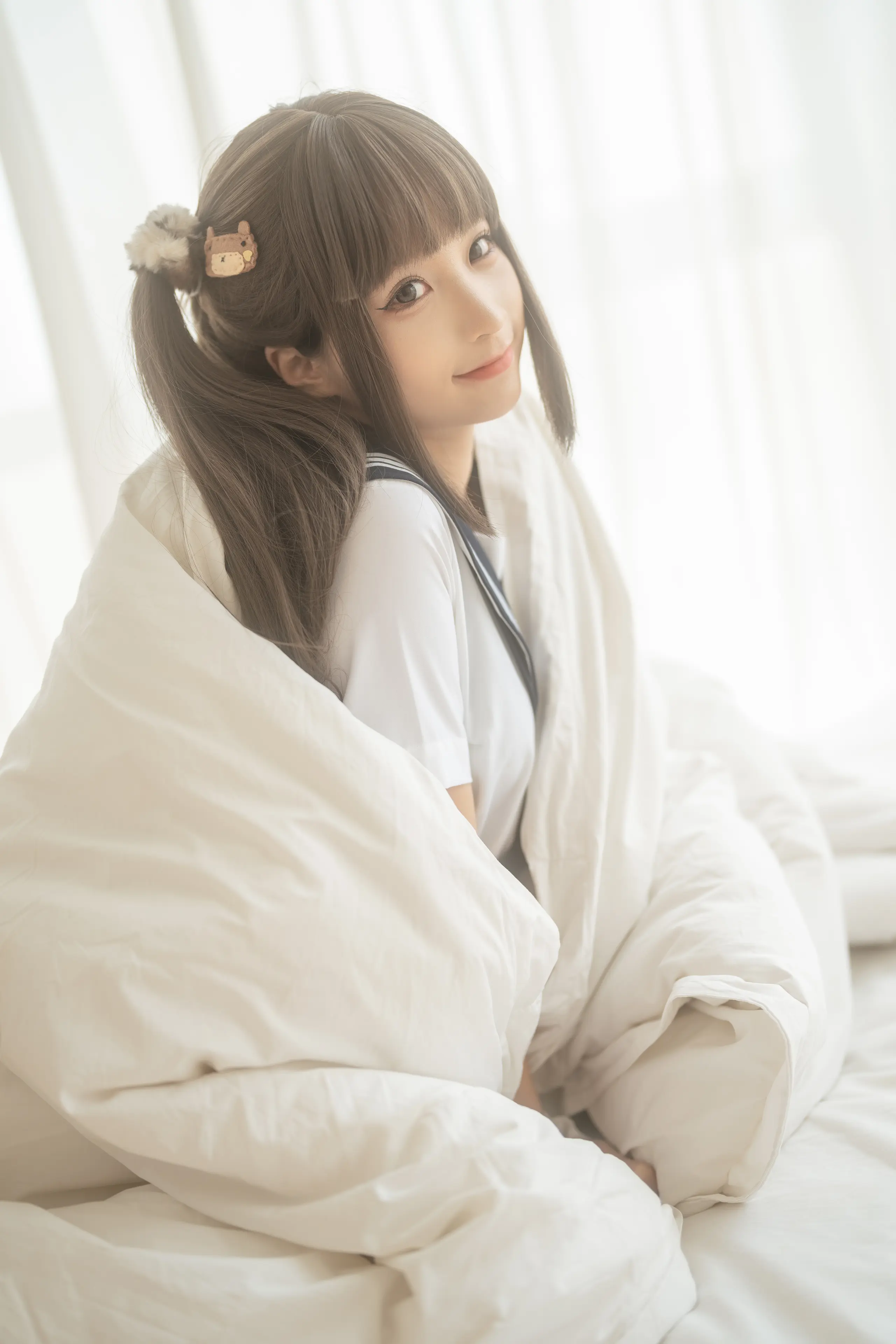 蠢沫沫 被窝JK [15P]