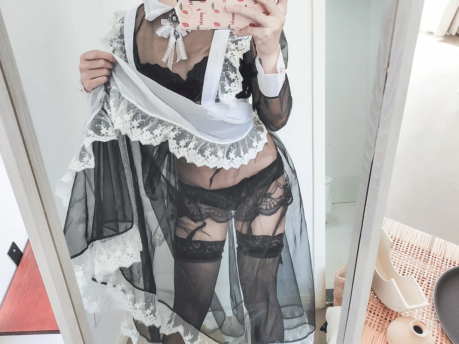 蠢沫沫 透明女仆自拍 [35P]