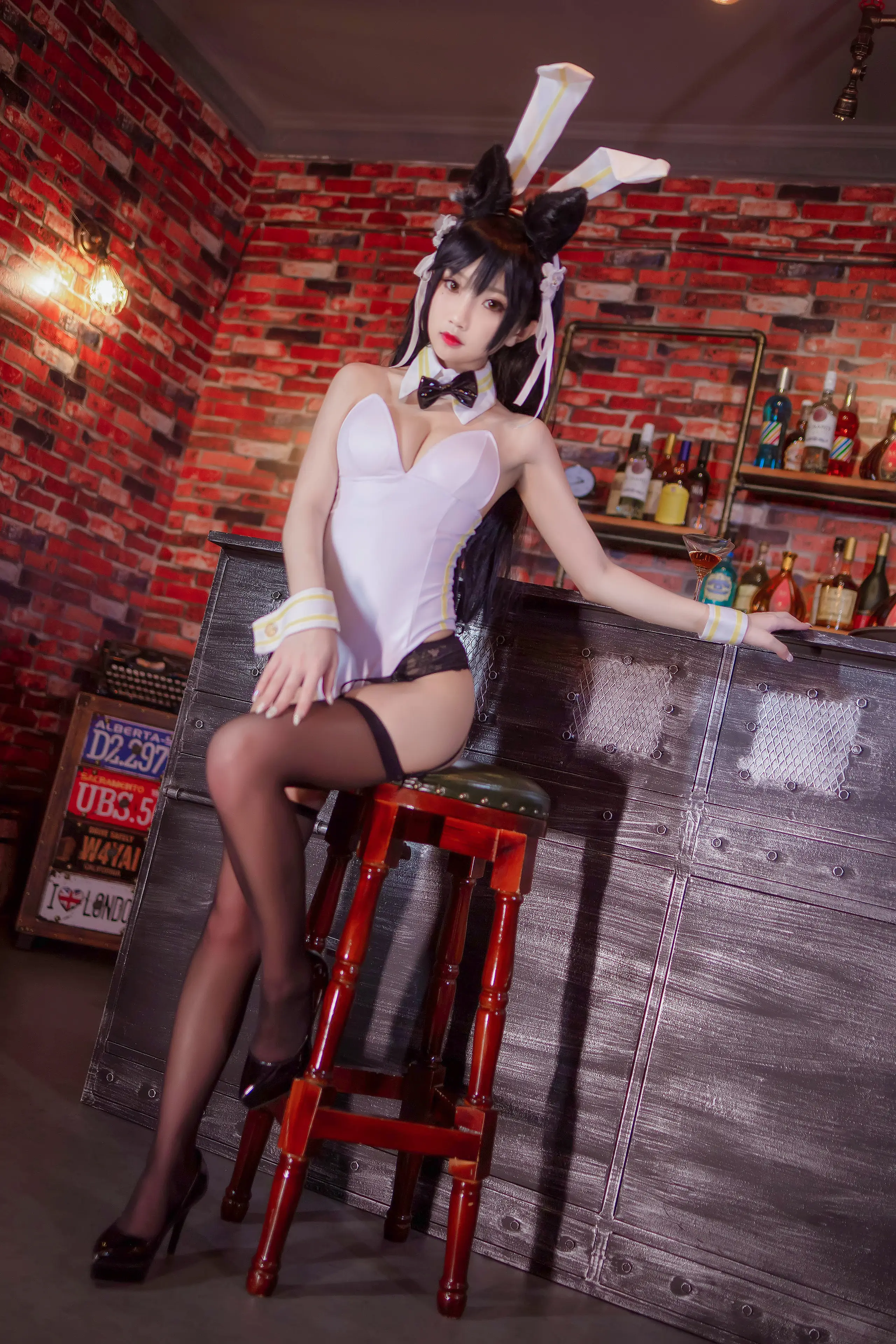 鬼畜瑶在不在 酒吧兔女郎 [20P]