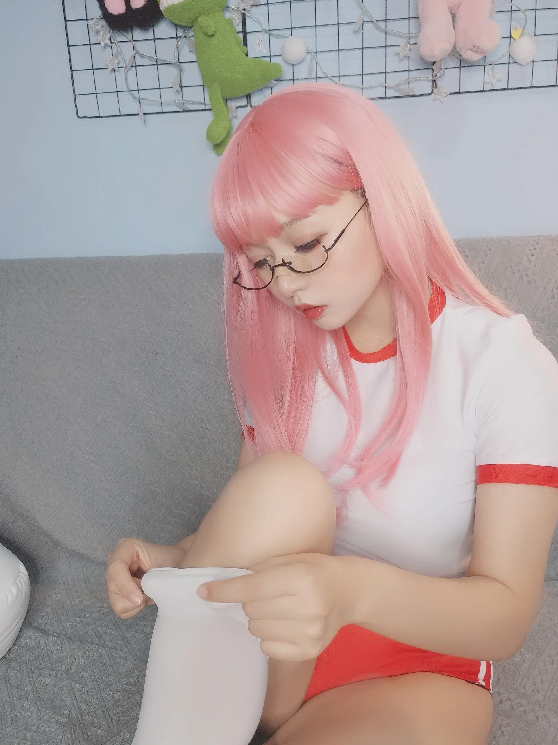 黑猫猫 体操服自拍 [16P]