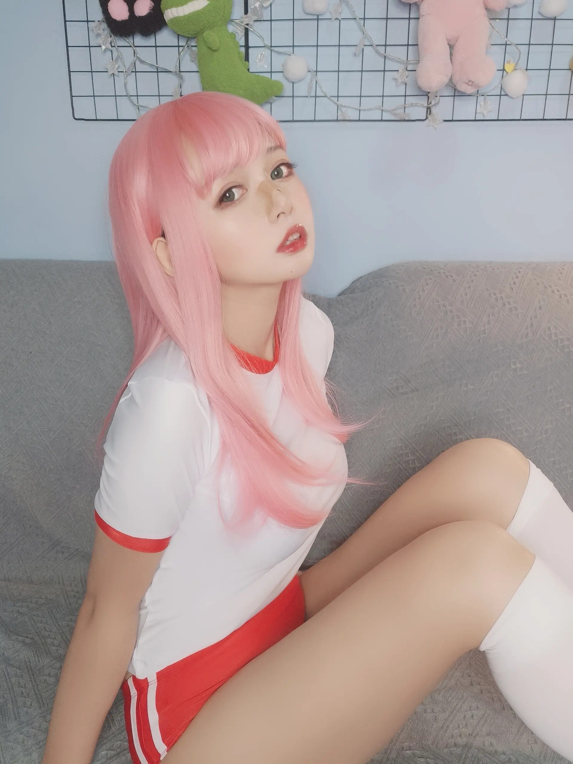 黑猫猫 体操服自拍 [16P]