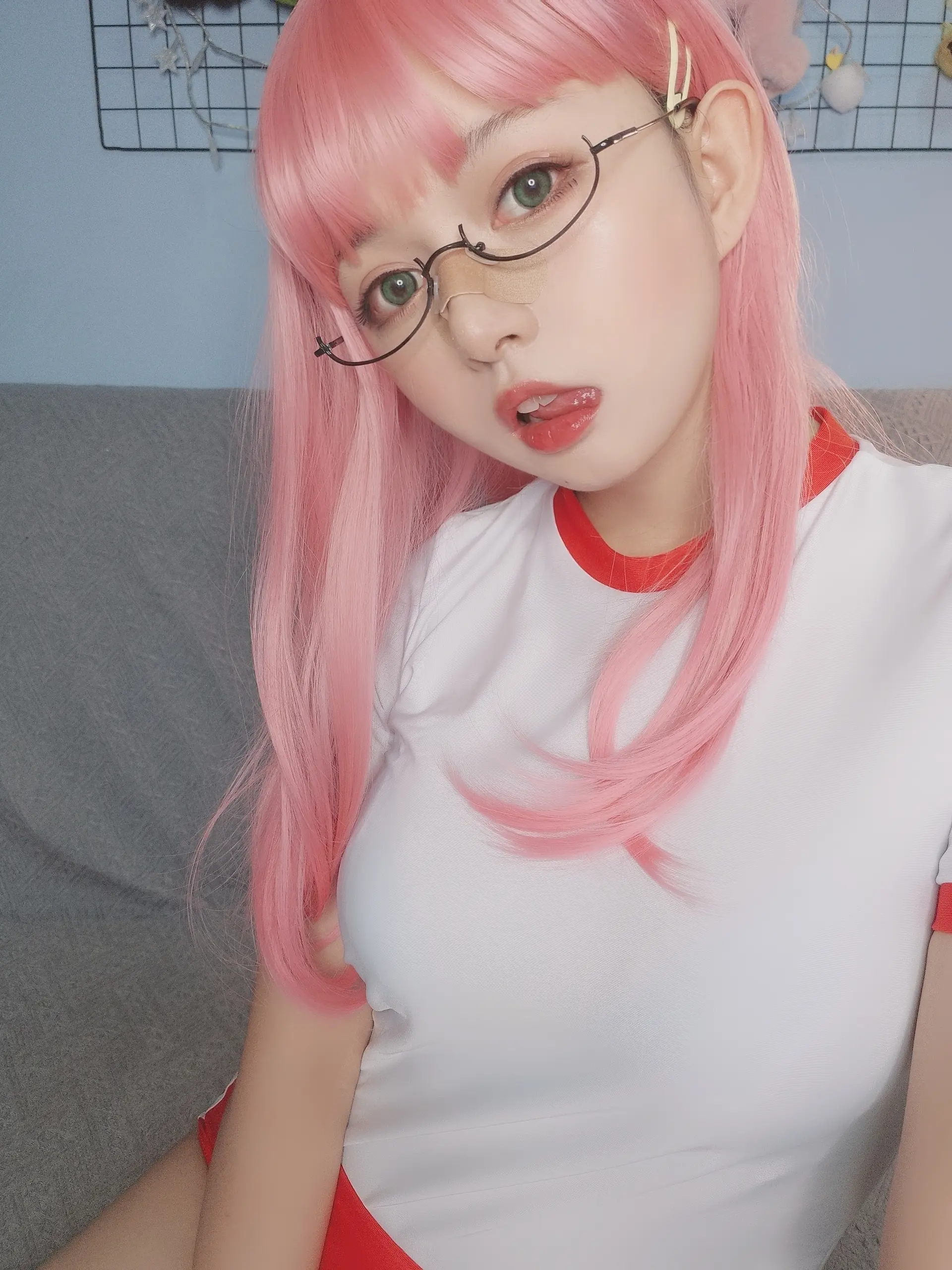 黑猫猫 体操服自拍 [16P]