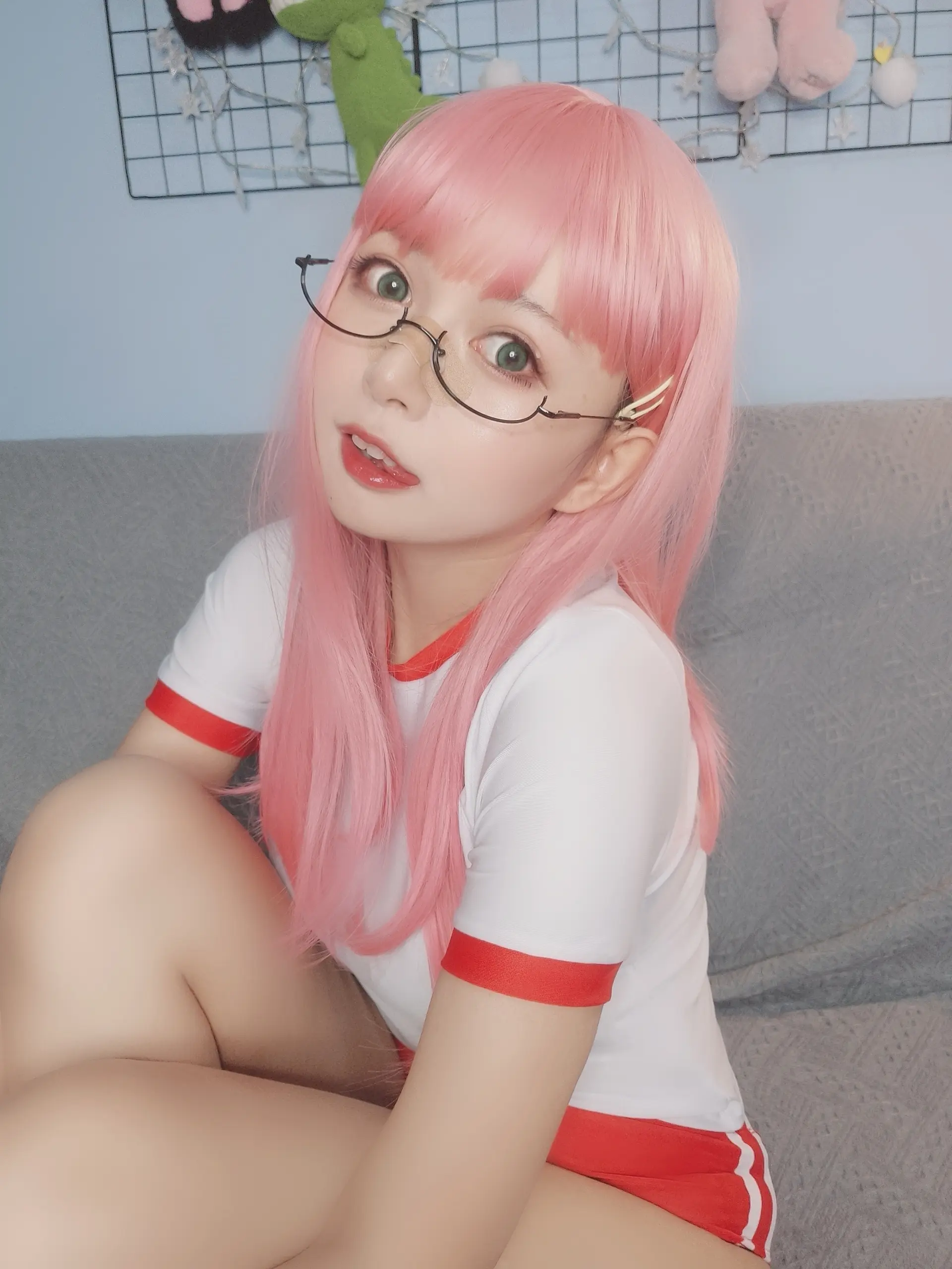 黑猫猫 体操服自拍 [16P]