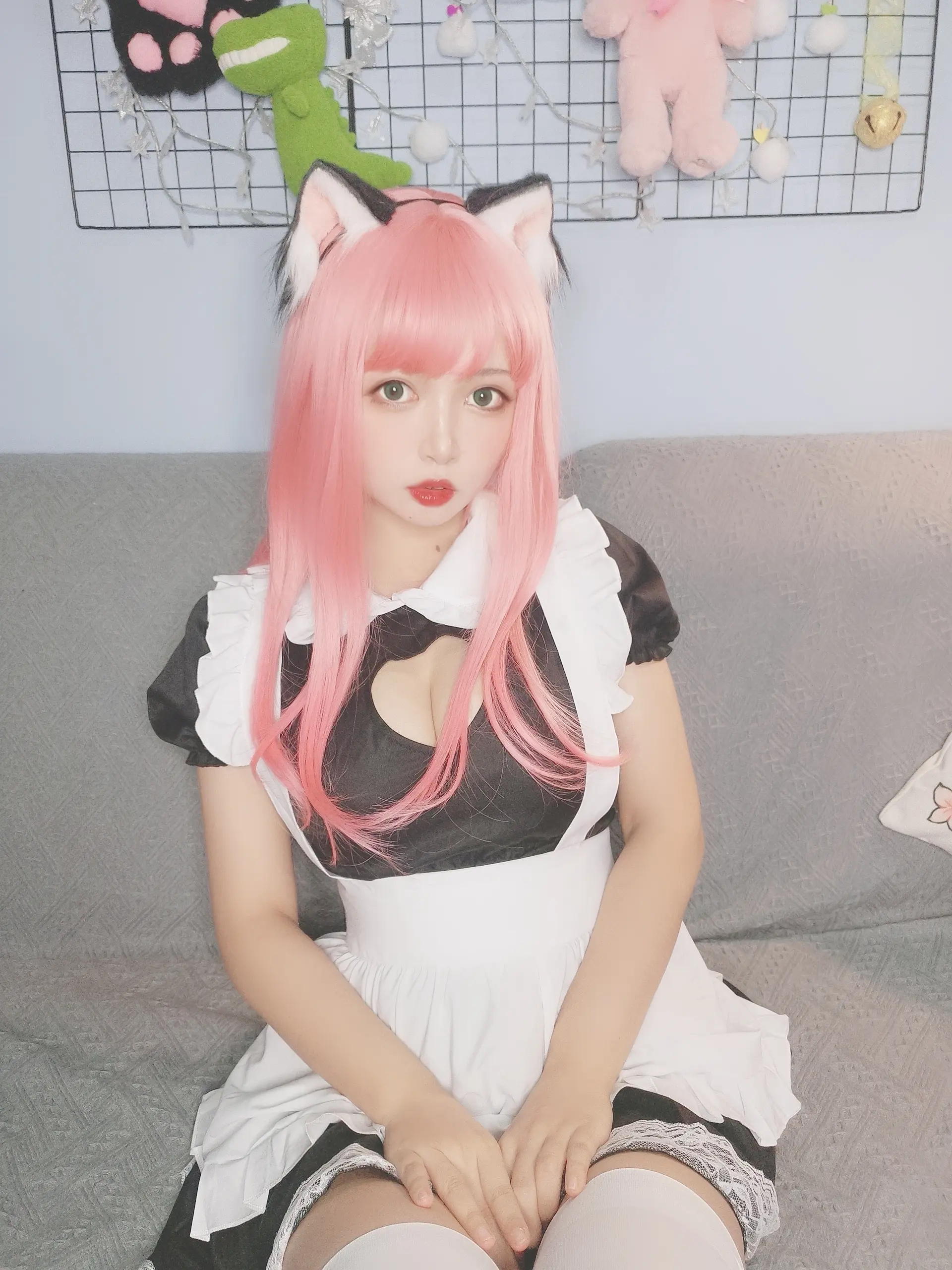 黑猫猫 猫女仆自拍 [13P]