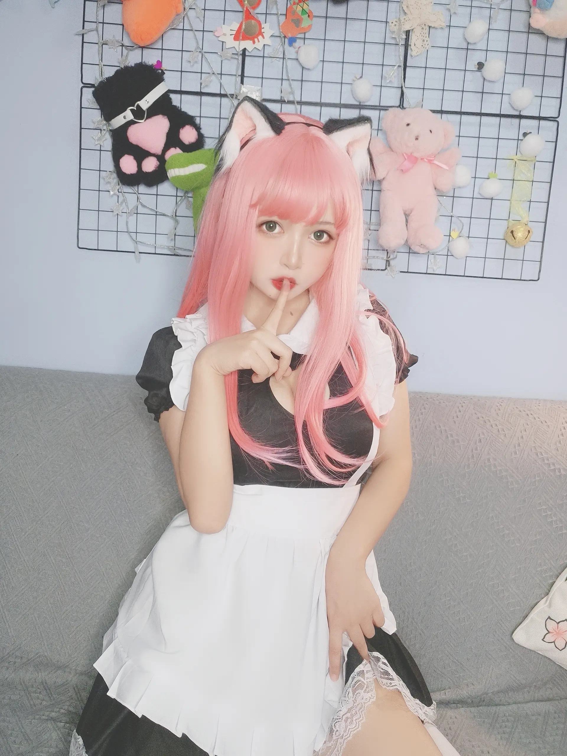 黑猫猫 猫女仆自拍 [13P]