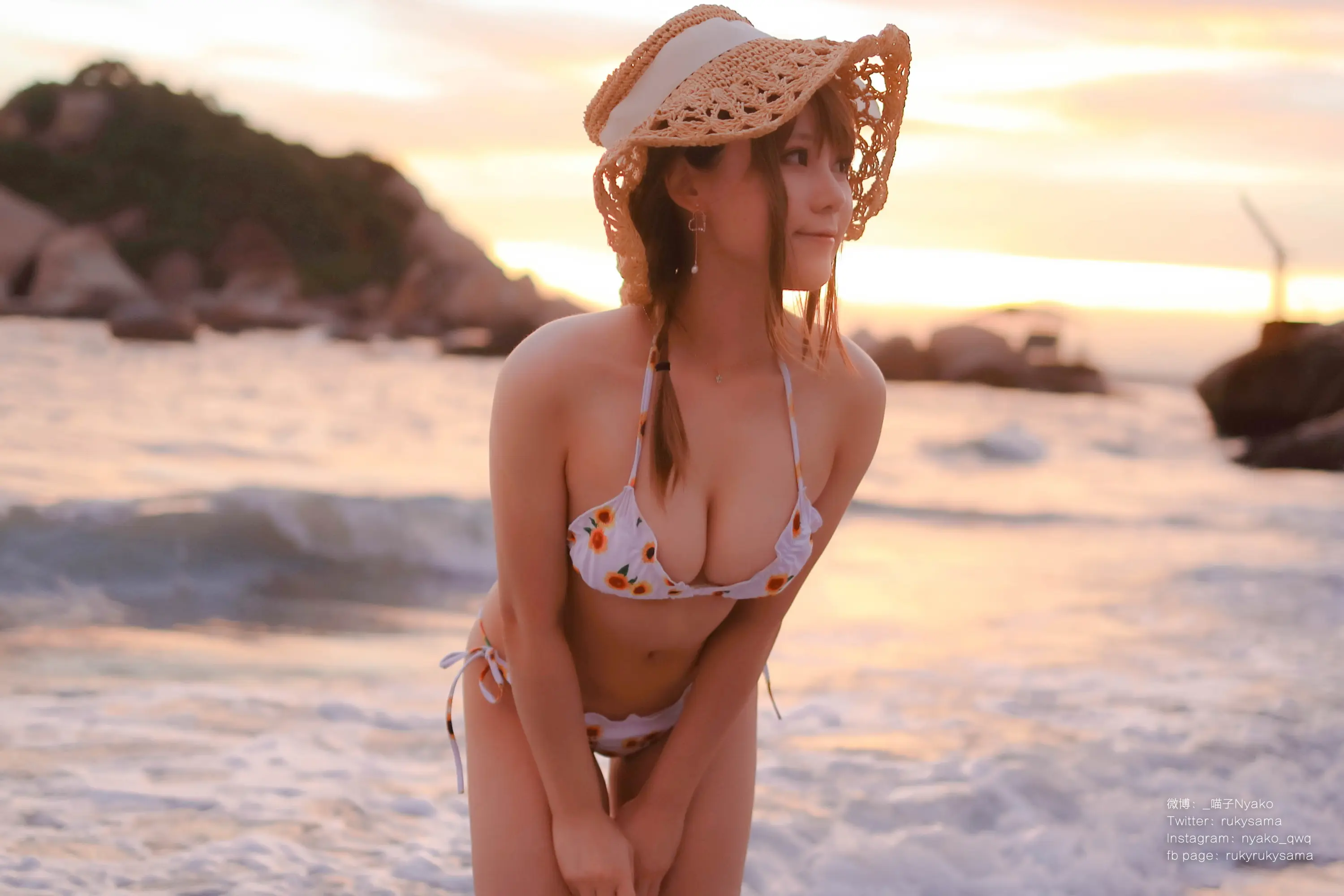 Nyako喵子 向日葵比基尼 [66P]