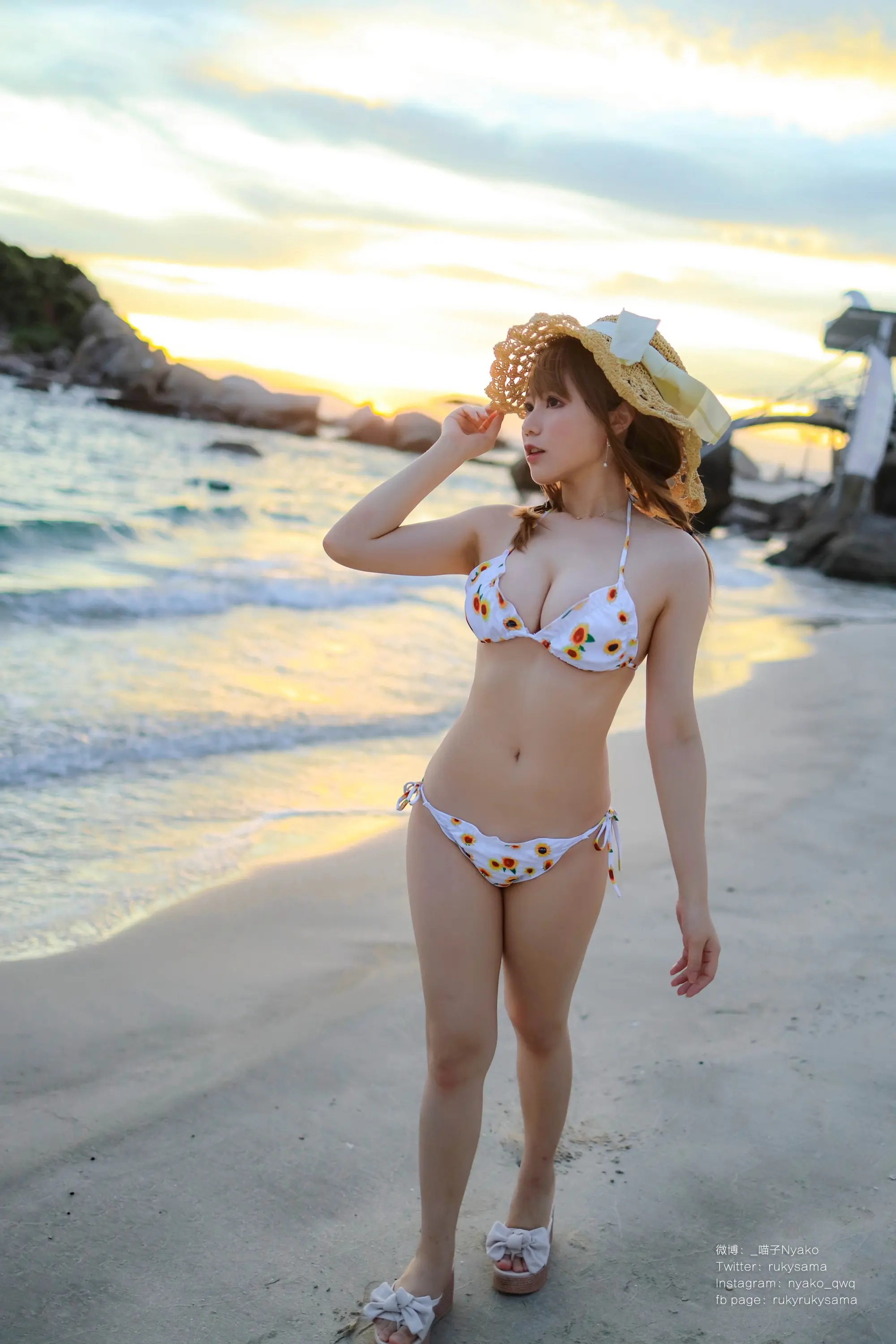 Nyako喵子 向日葵比基尼 [66P]