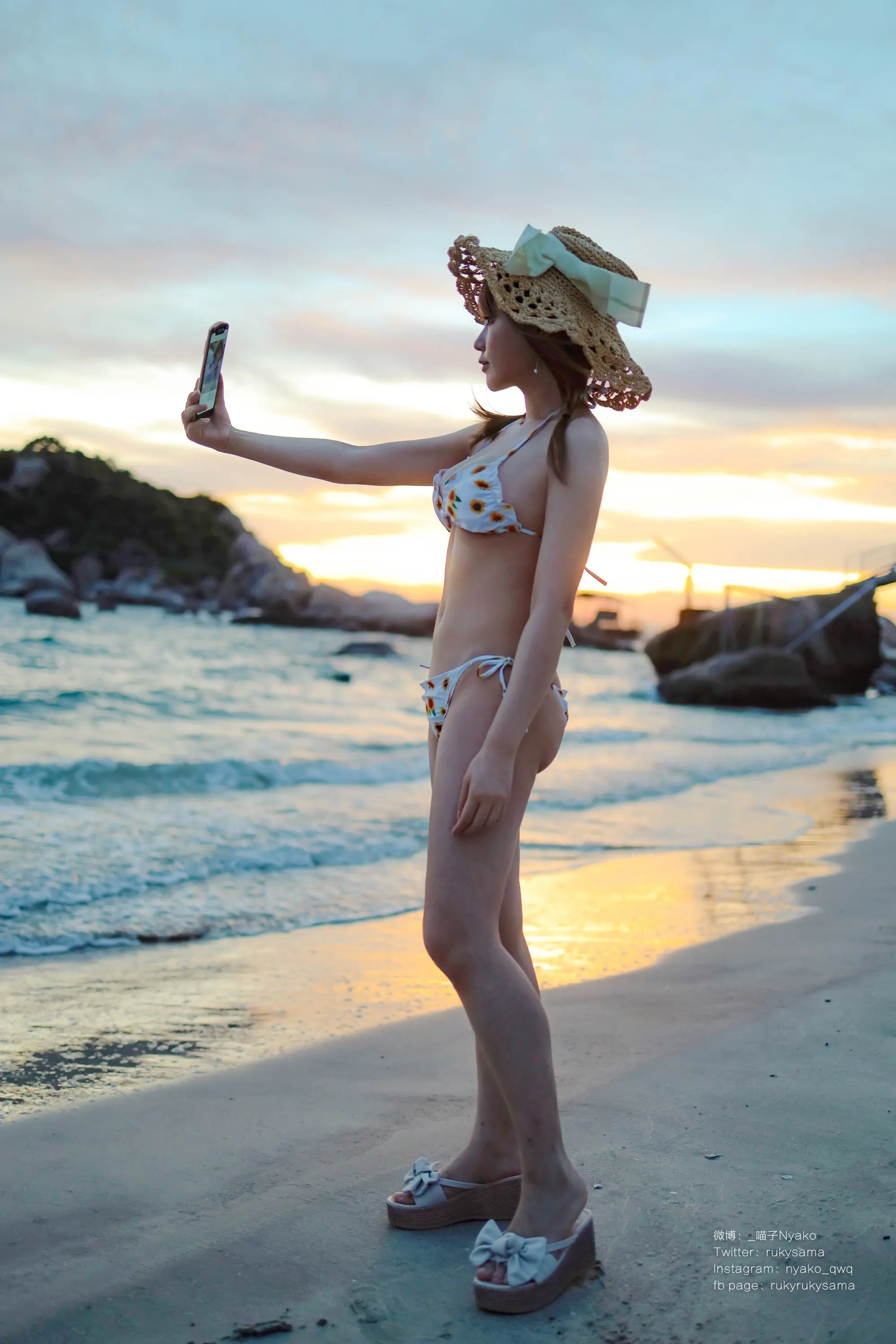 Nyako喵子 向日葵比基尼 [66P]