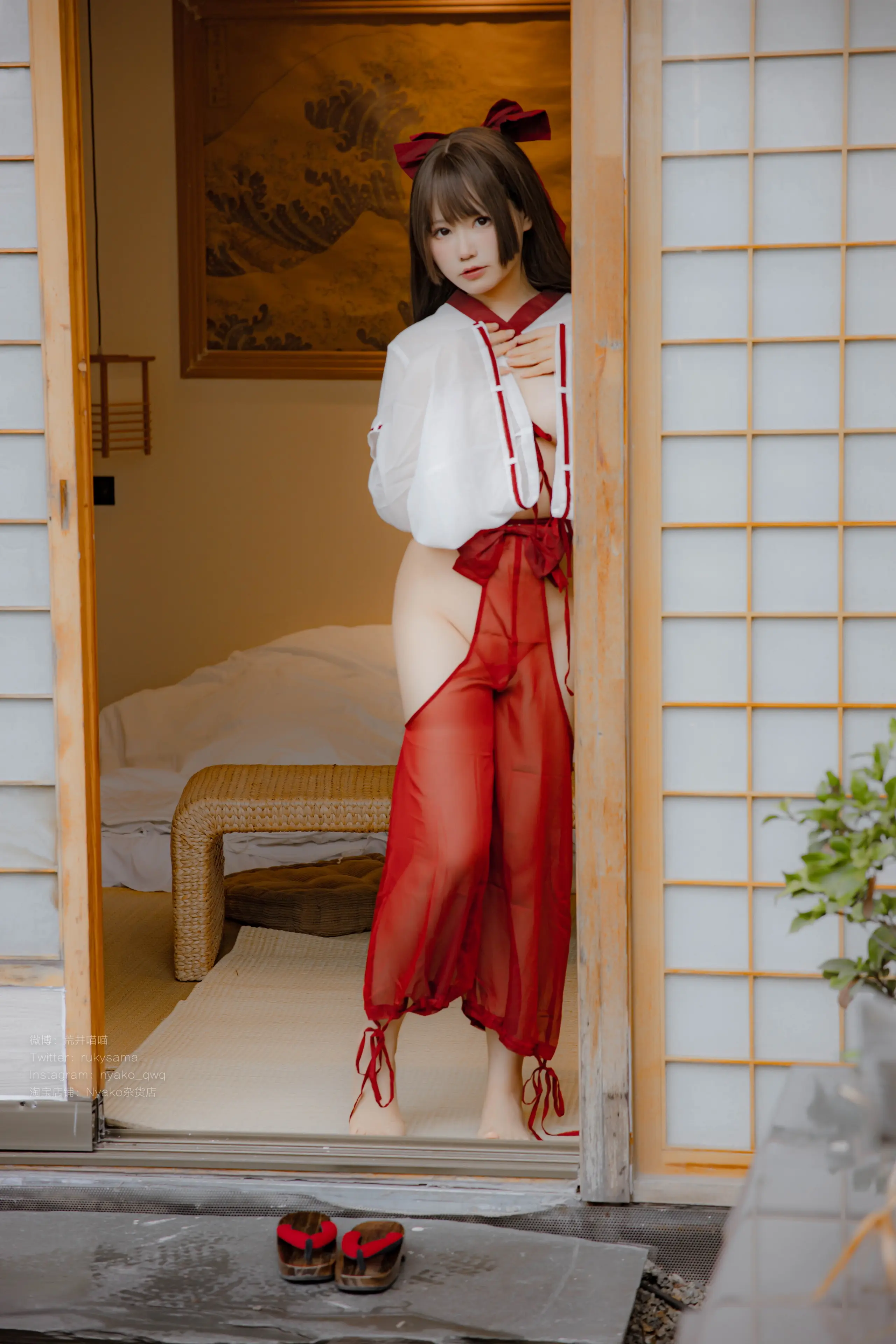 Nyako喵子 和风烂漫 巫女 [141P]