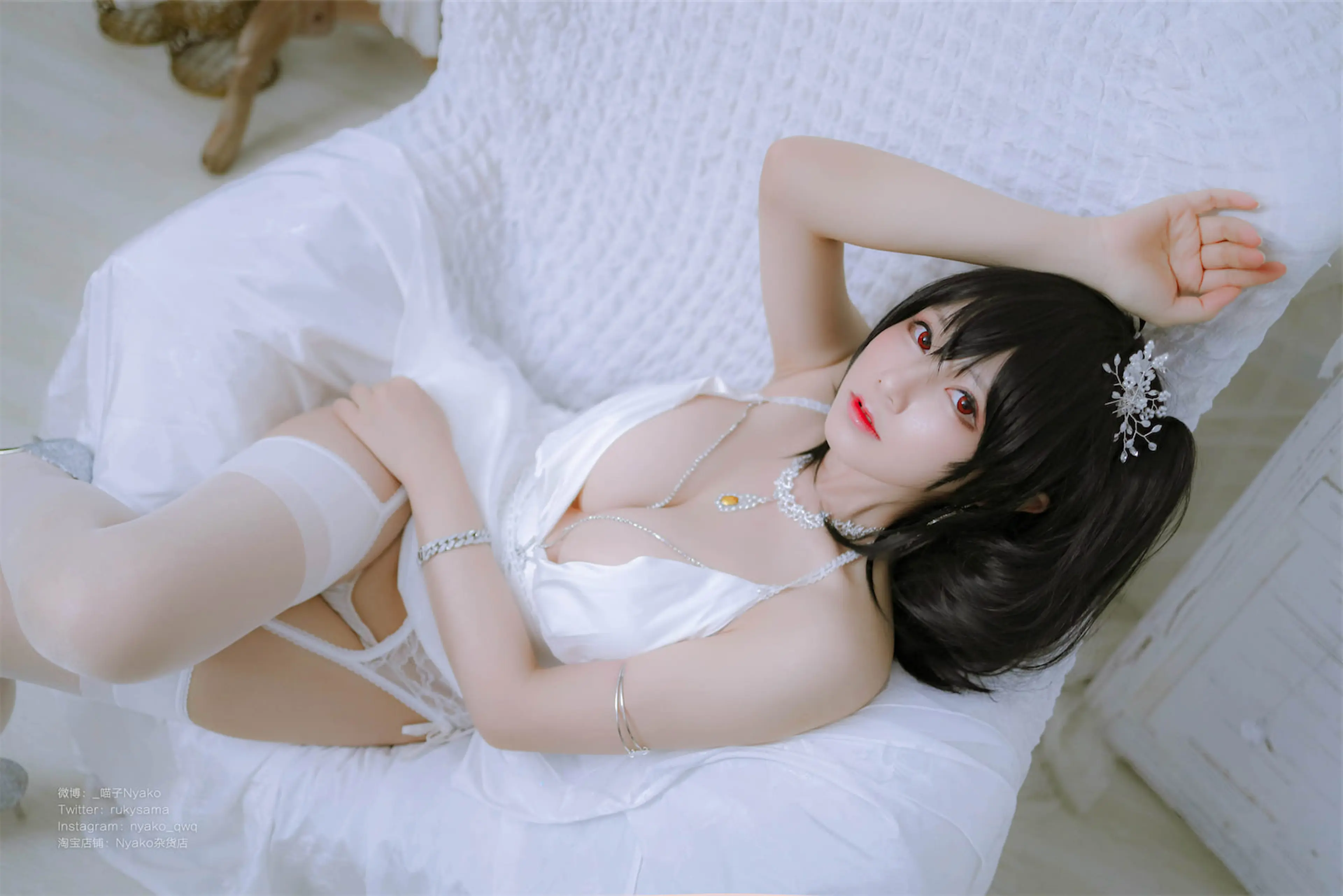 Nyako喵子 大凤纯白婚纱 [65P]