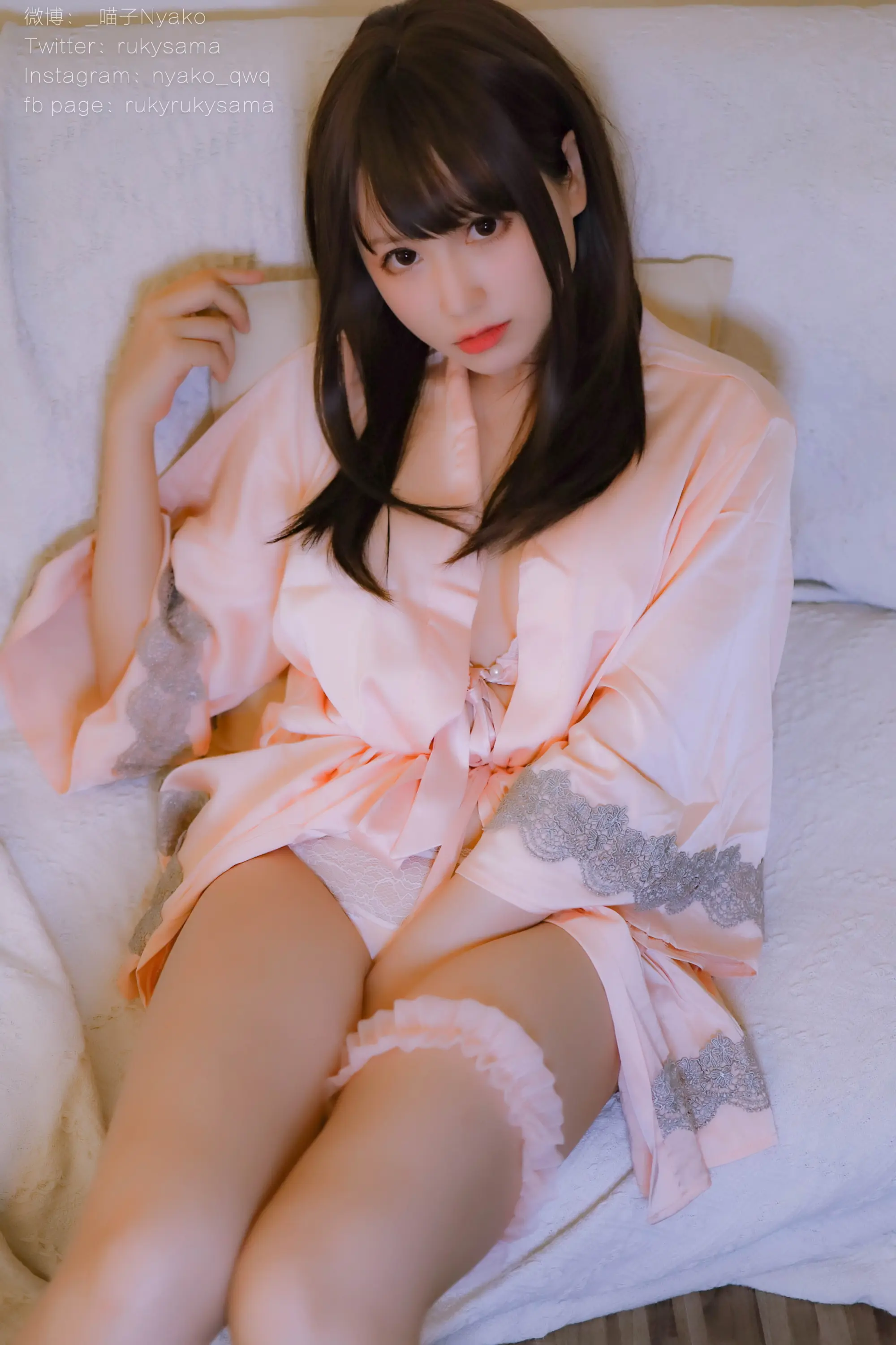 Nyako喵子 妄想彼女との同棲生活2 丝绸睡衣 [80P]