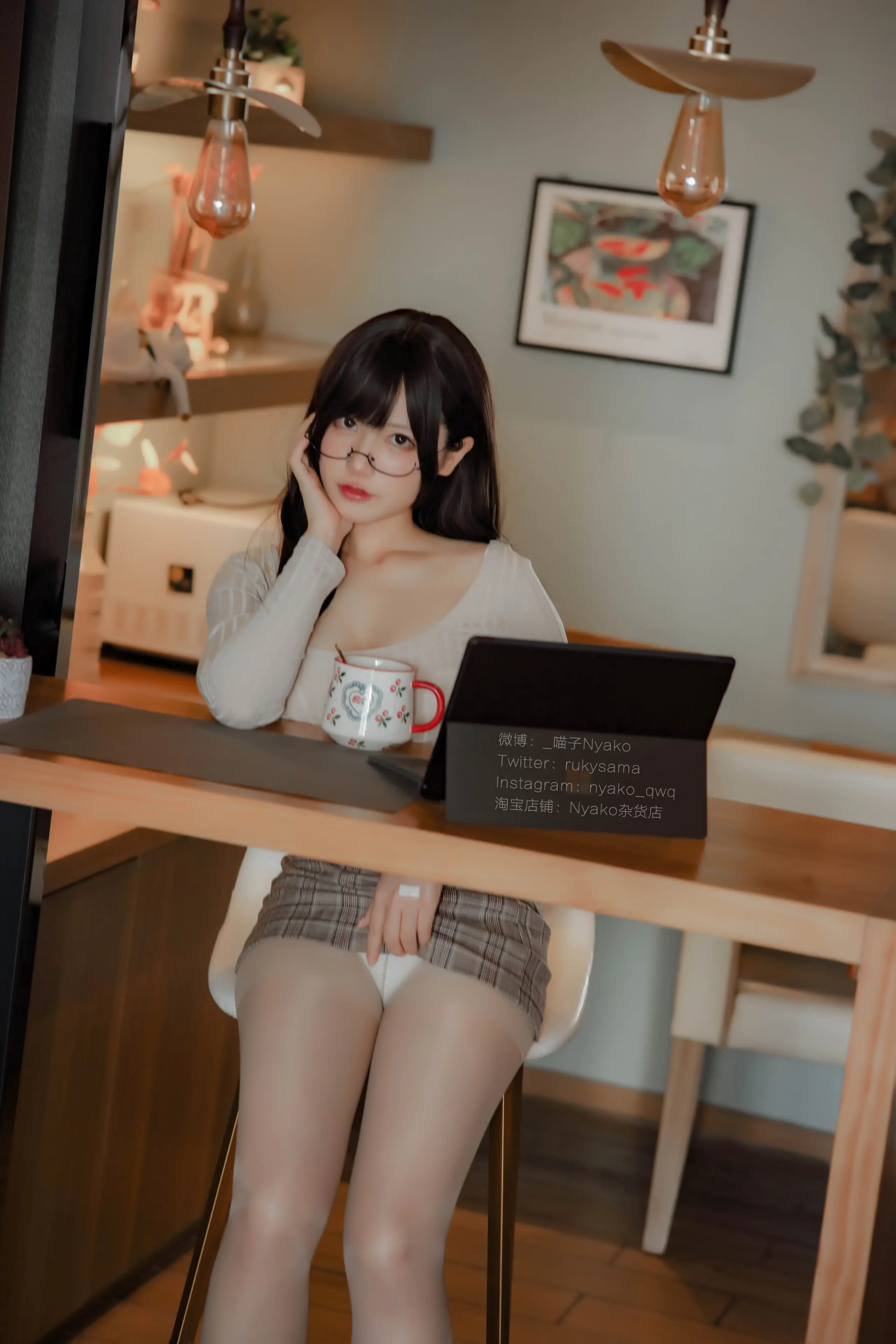 Nyako喵子 姐姐的居家假日 [89P]