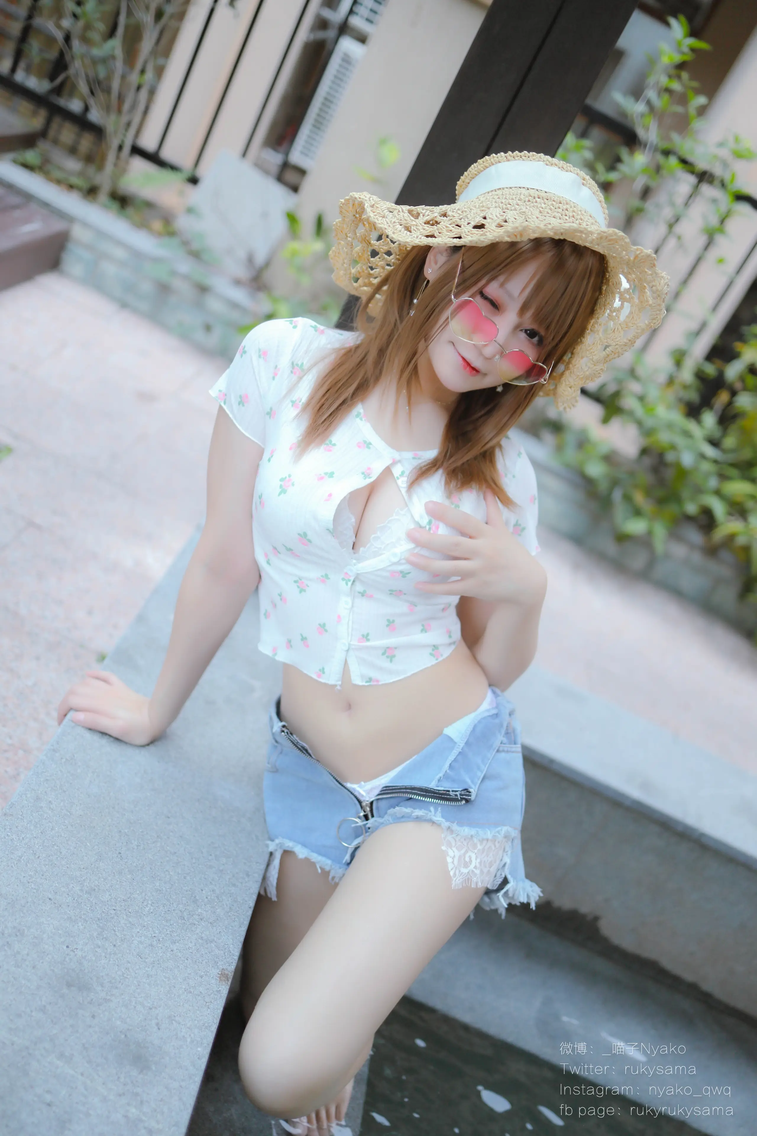 Nyako喵子 温泉旅行 [225P]