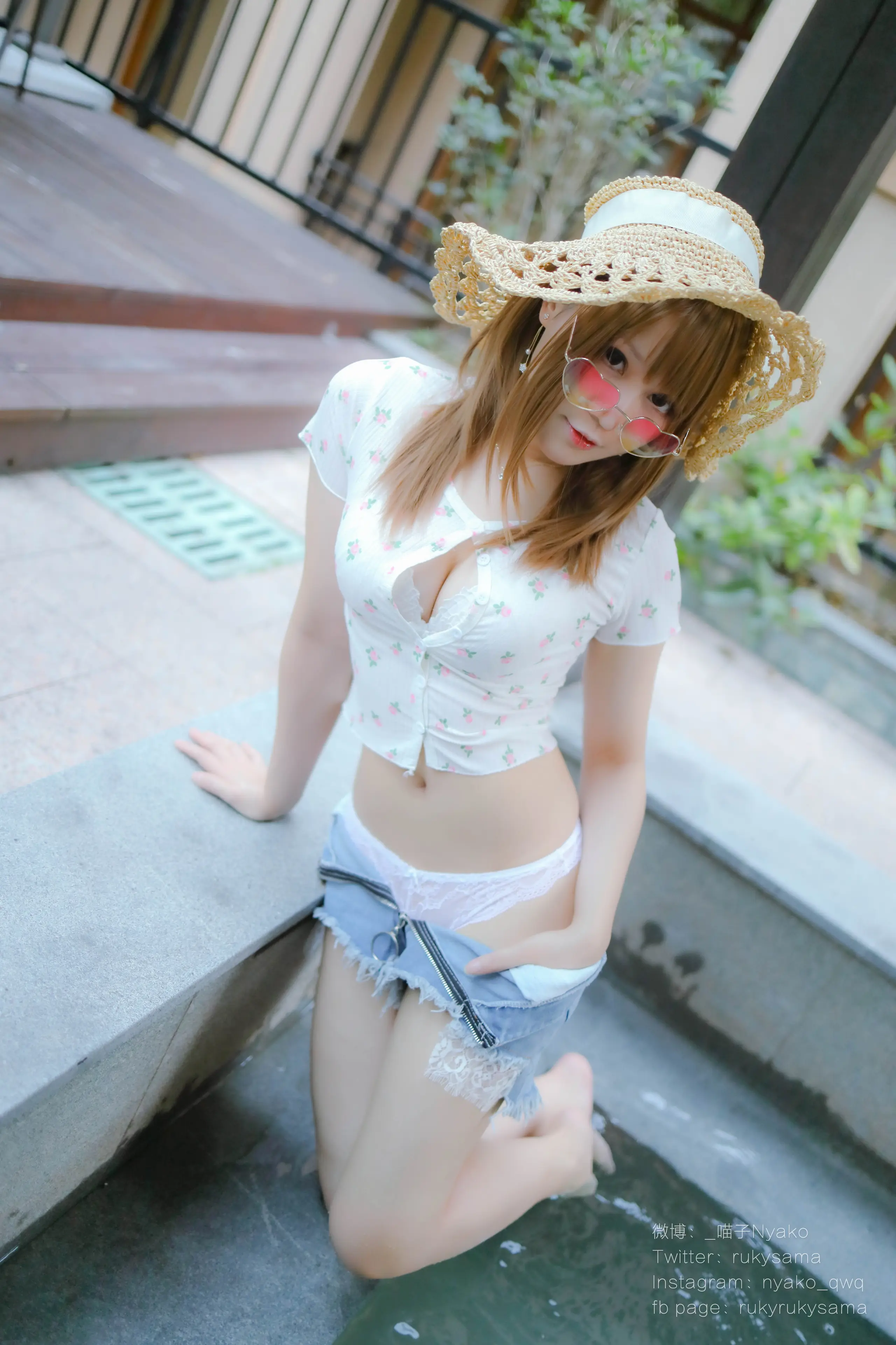 Nyako喵子 温泉旅行 [225P]