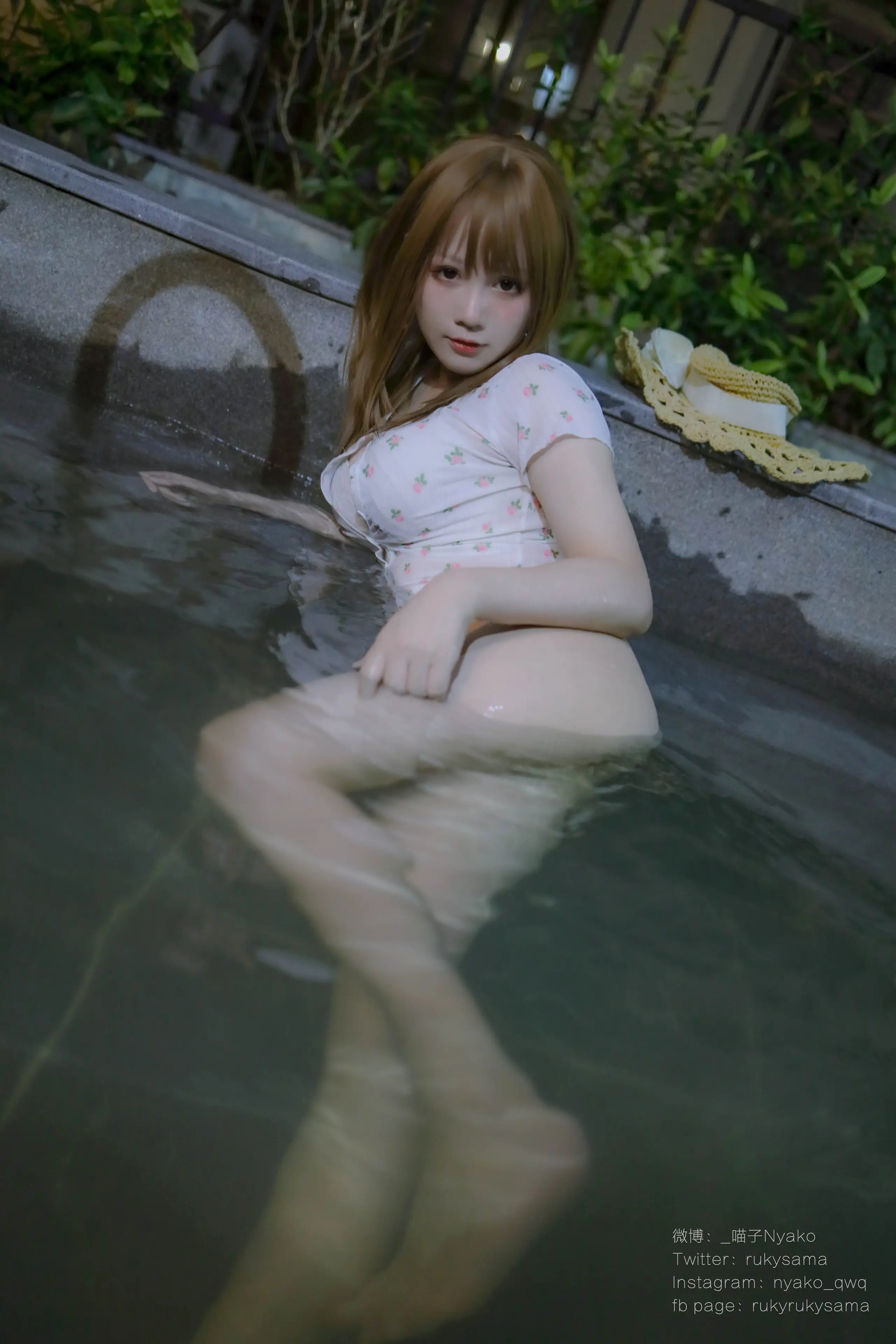 Nyako喵子 温泉旅行 [225P]