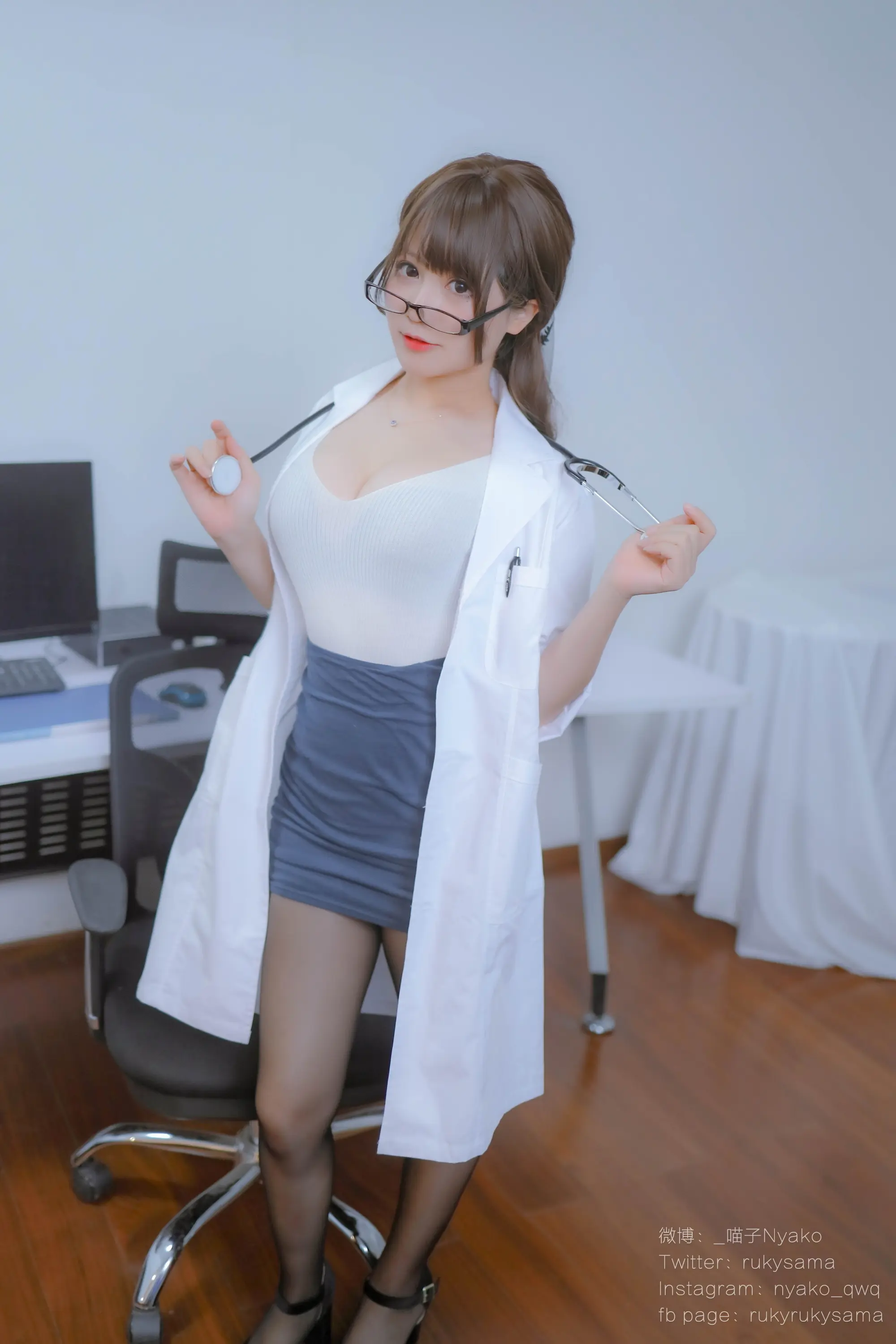 Nyako喵子 秘密病棟 [131P]