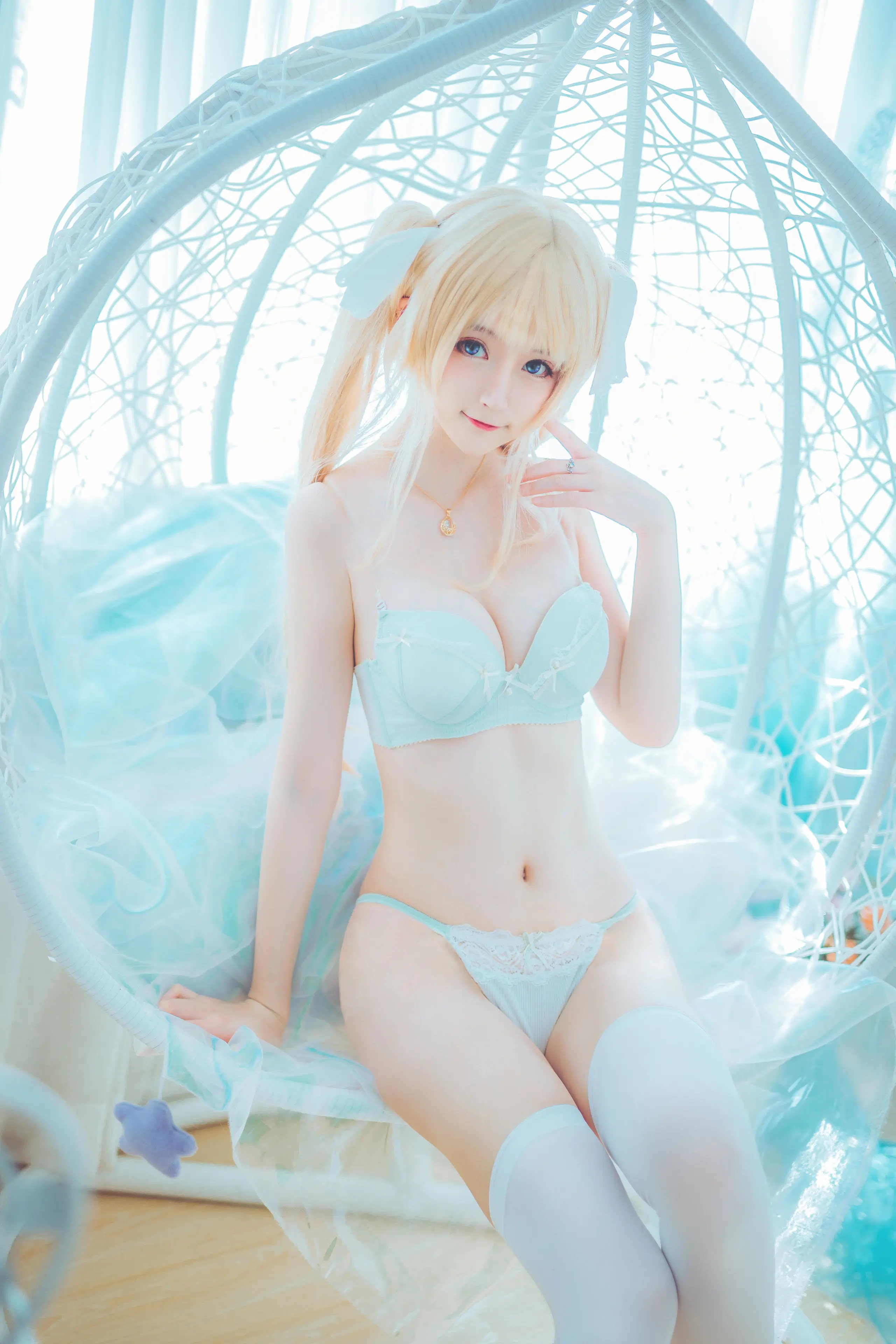 yui金鱼 路人女主 [19P]