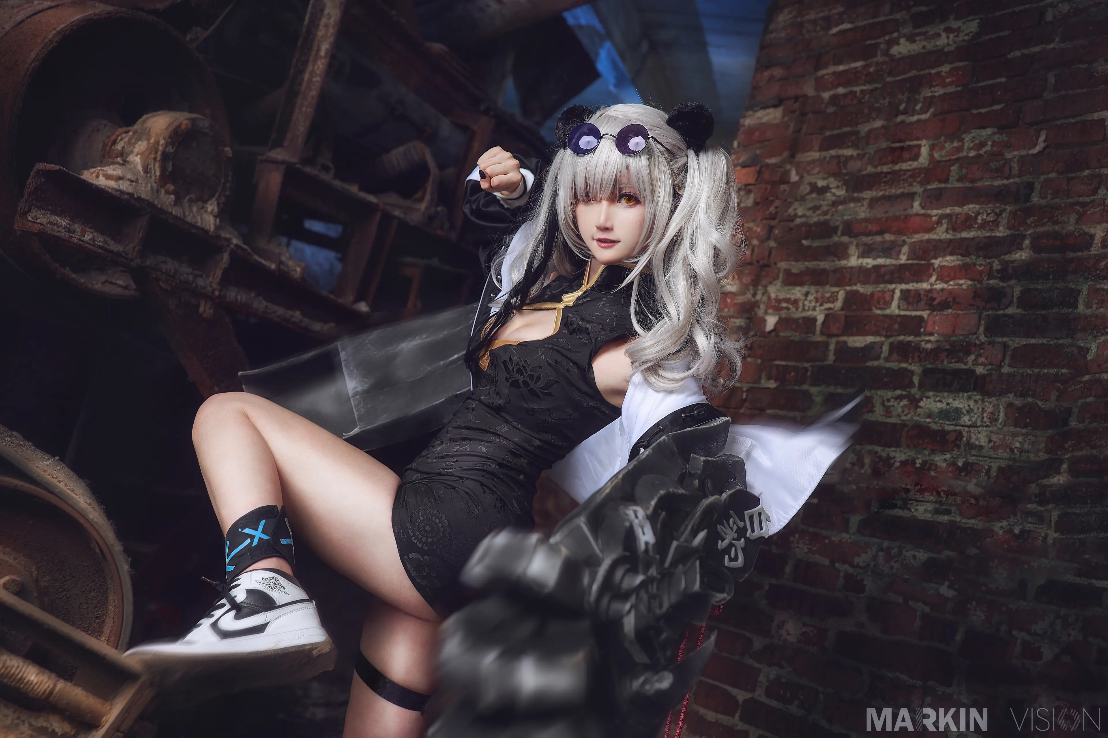 yui金鱼 食铁兽 [13P]