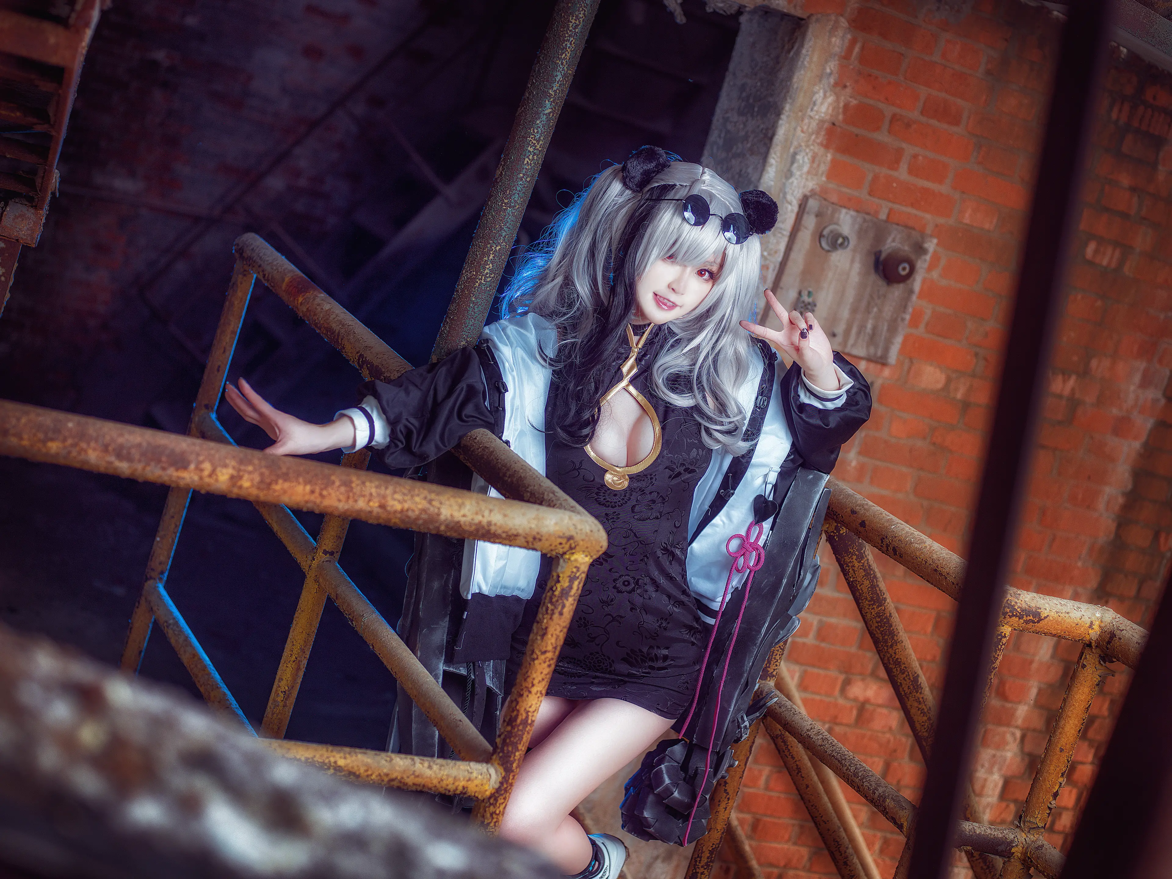 yui金鱼 食铁兽 [13P]