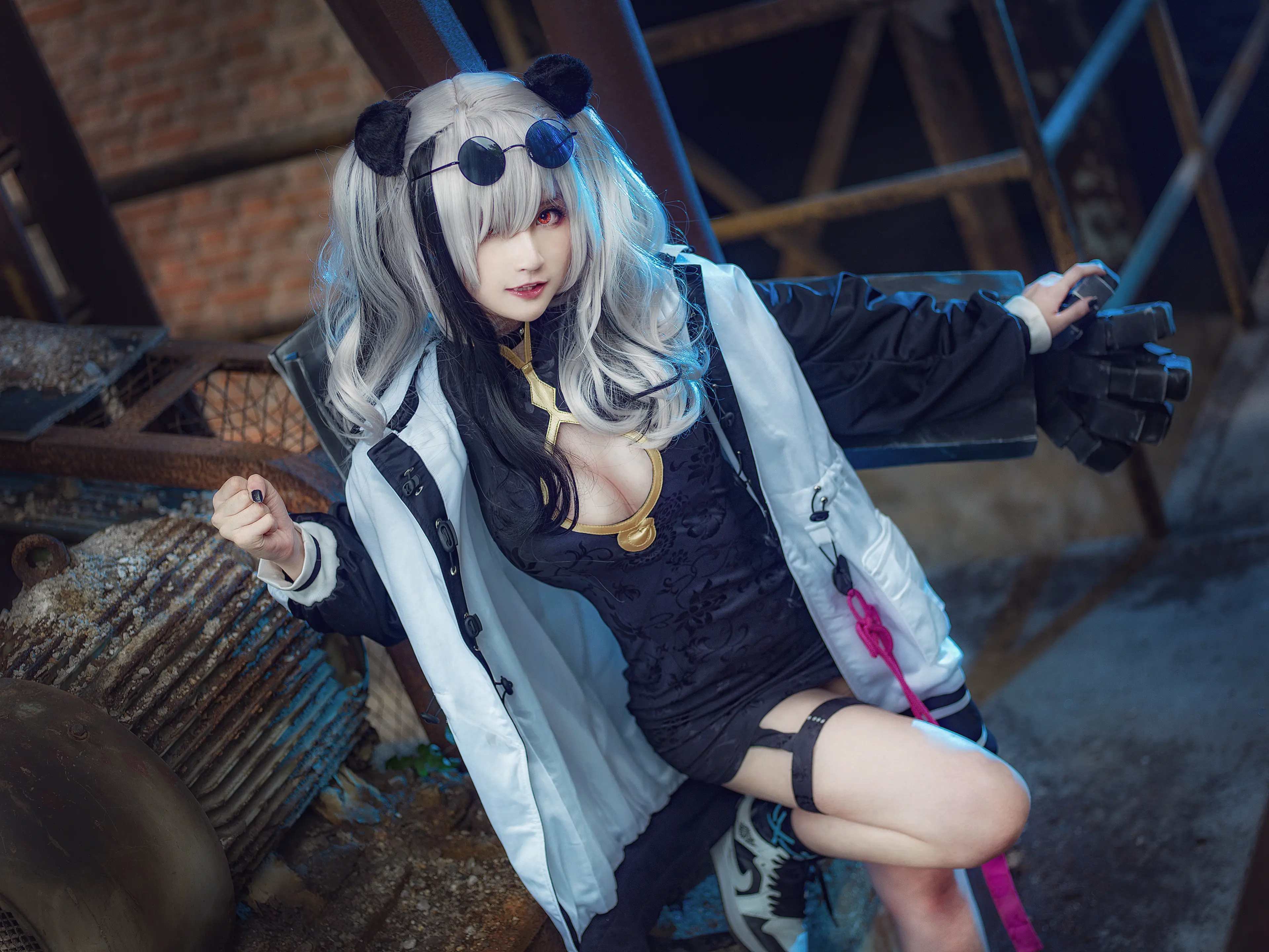 yui金鱼 食铁兽 [13P]