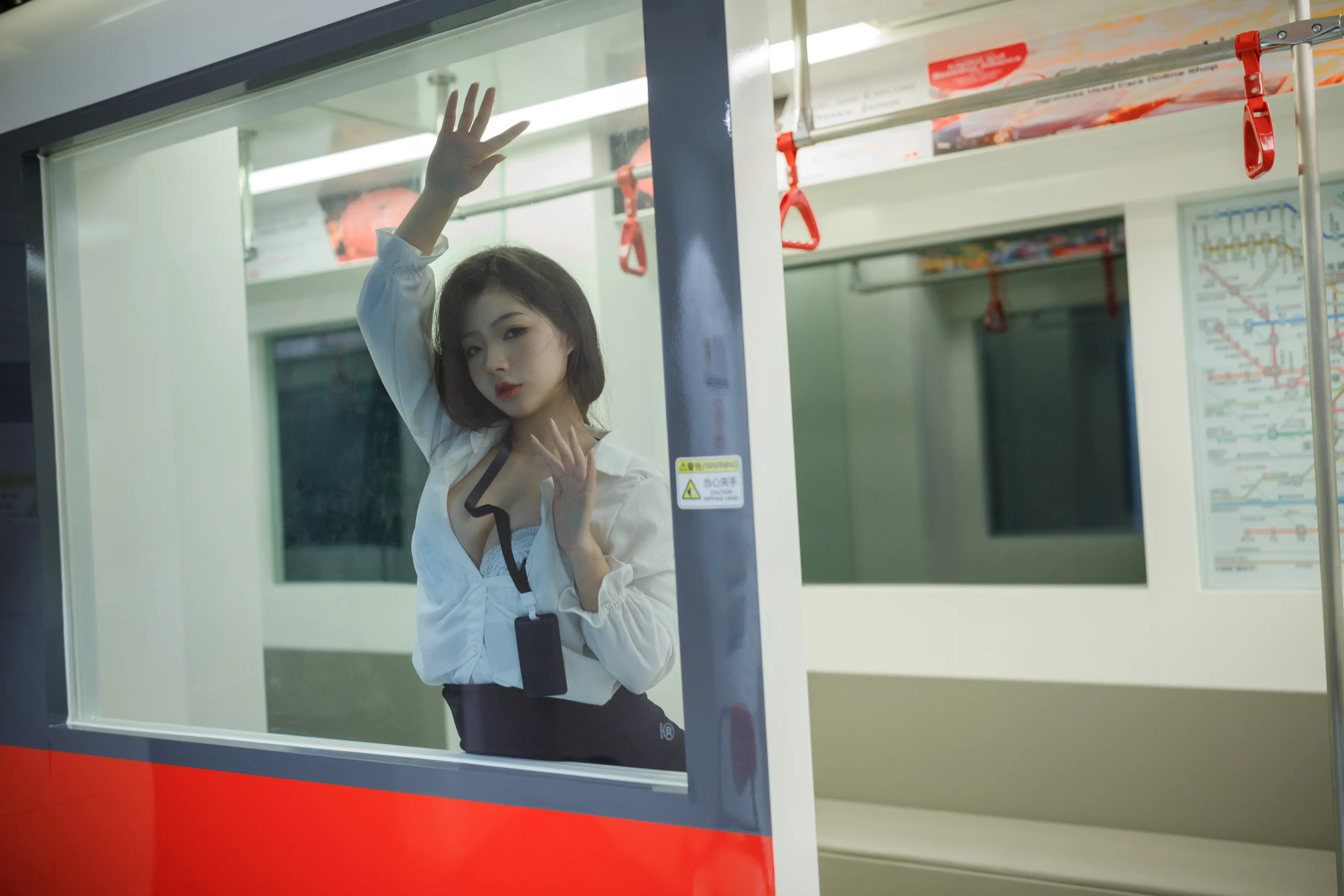 yuuhui玉汇 胡桃猫 – 电车 [164P]