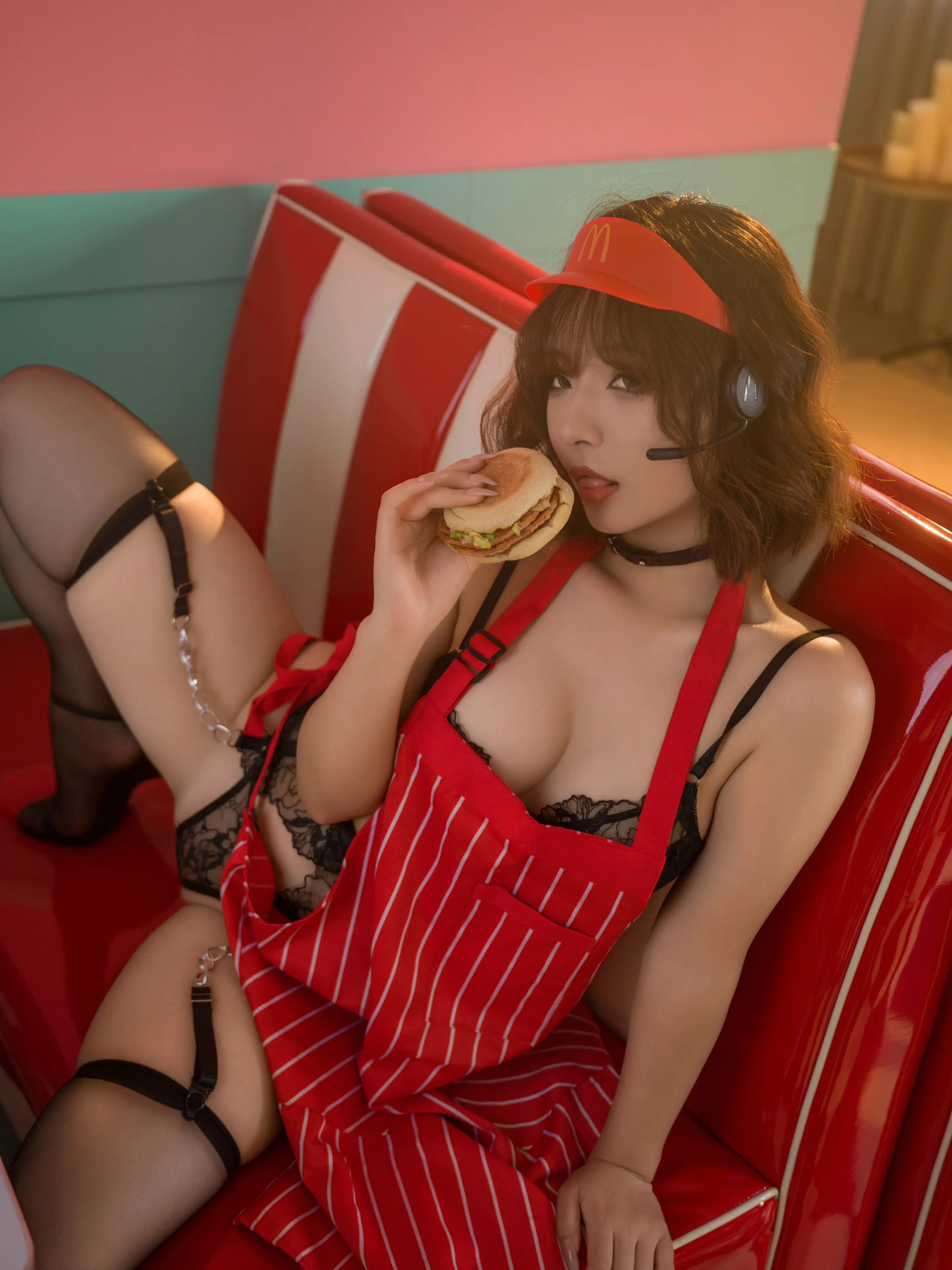 yuuhui玉汇 麦当劳的女服务员 [149P]